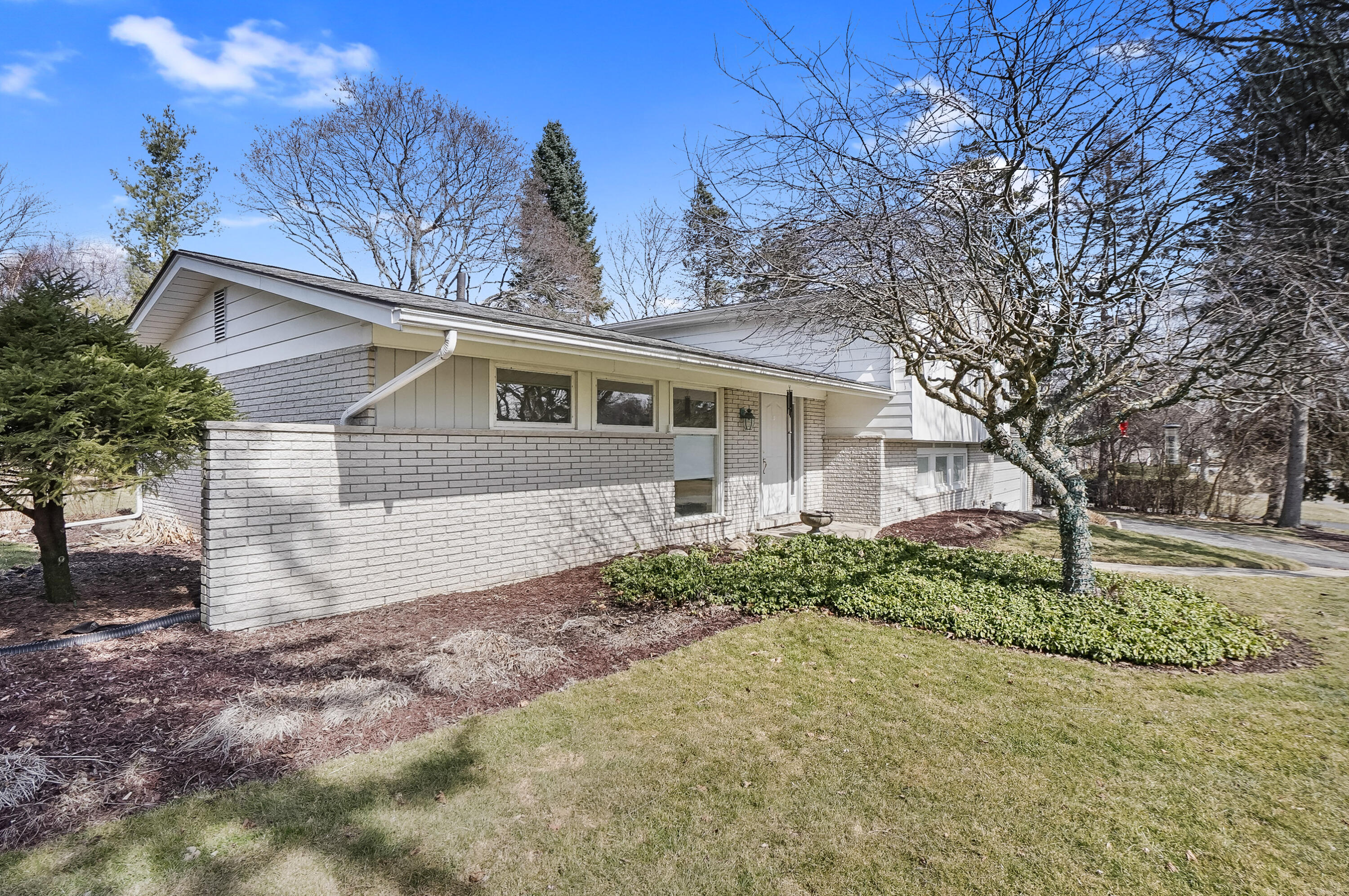 5538 Raven Road Property Photo 2