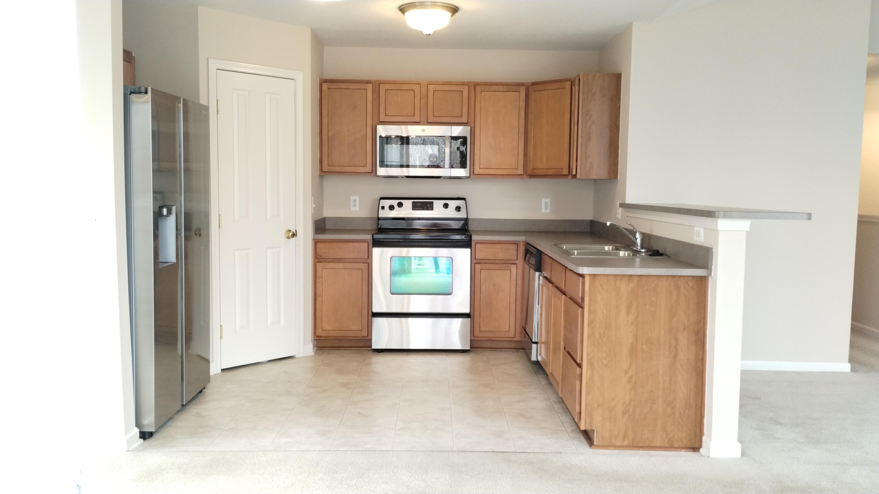 28812 Cullen Drive Property Photo 2