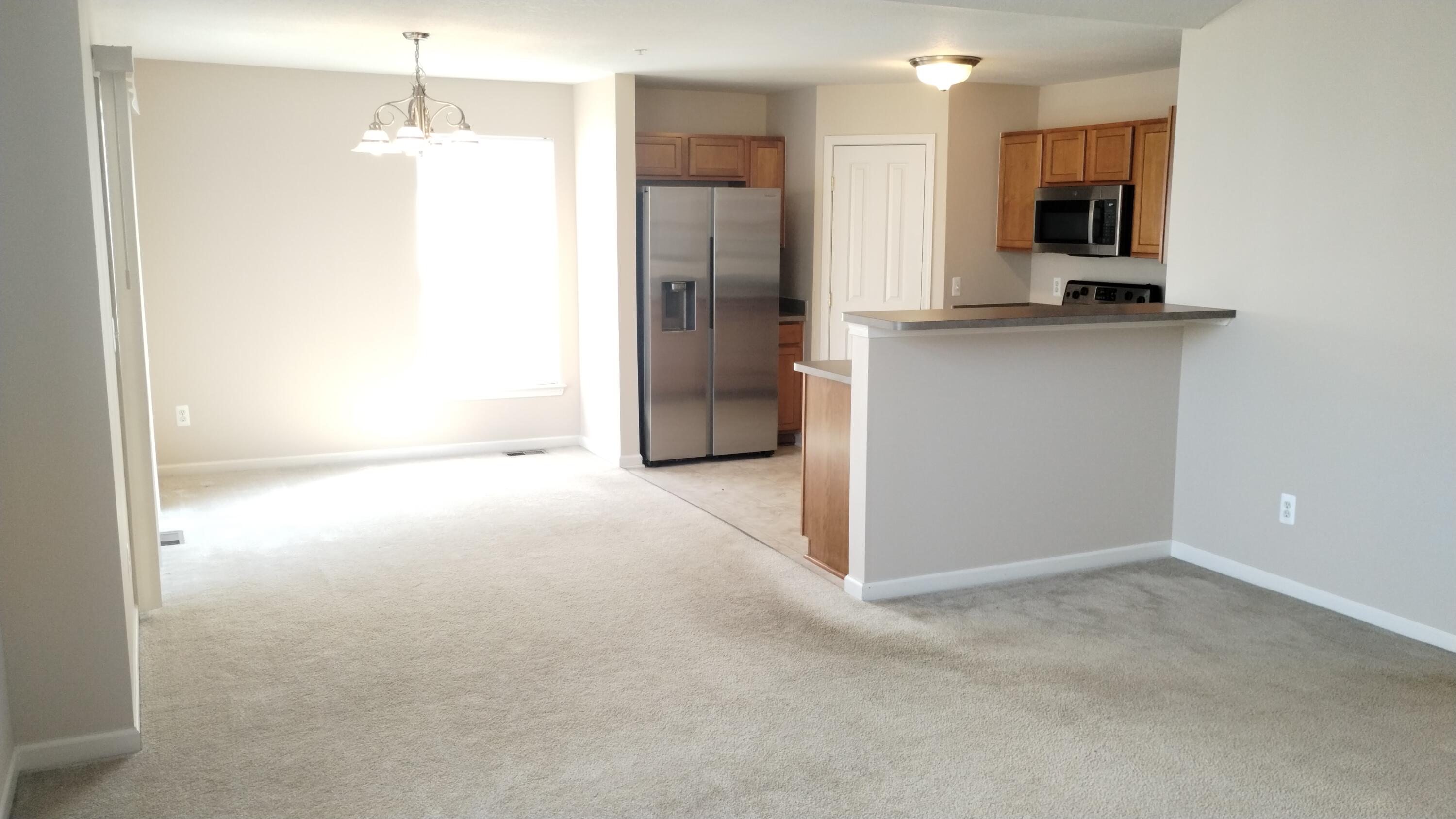 28812 Cullen Drive Property Photo 7