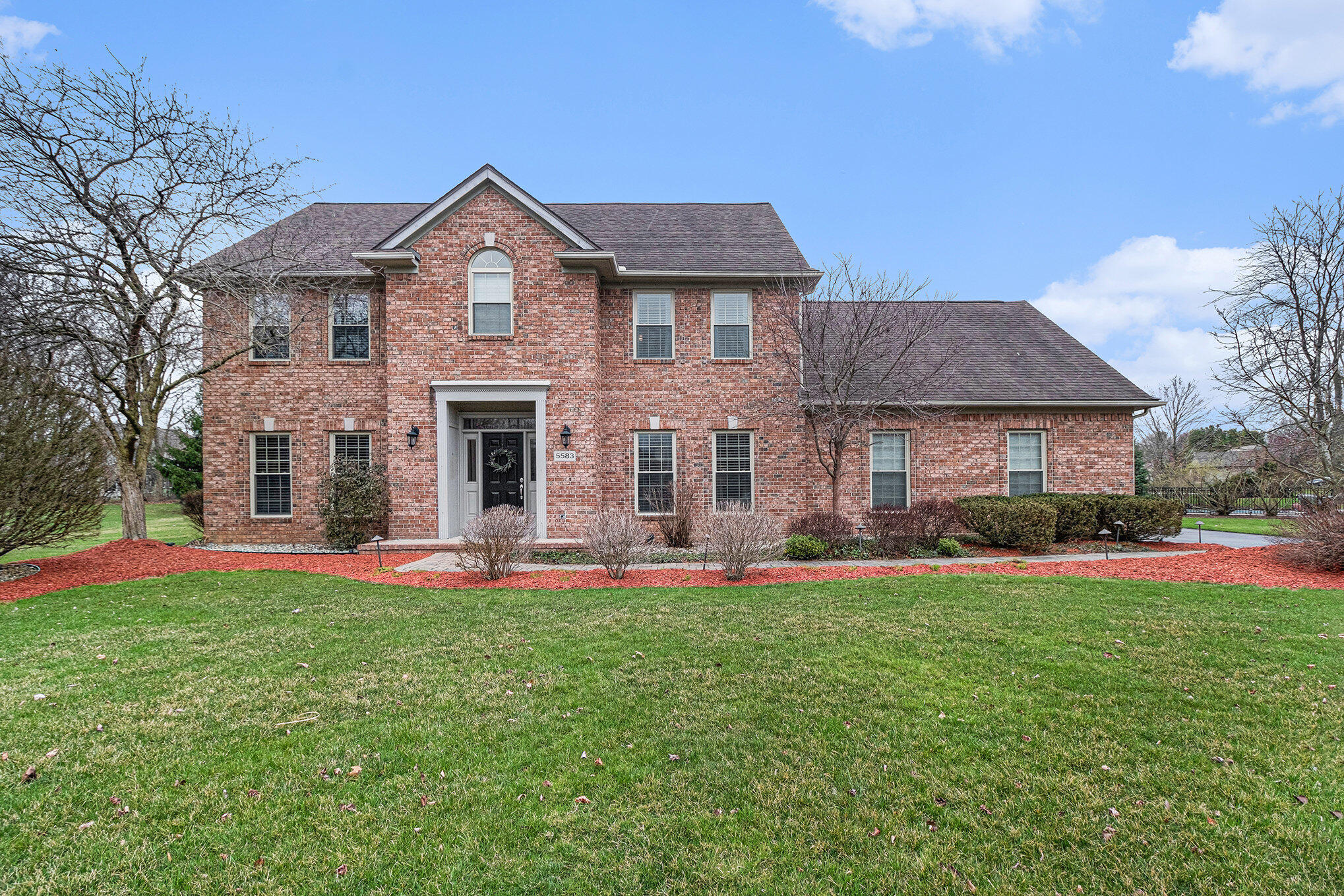 5583 Creekview Drive Property Photo 1