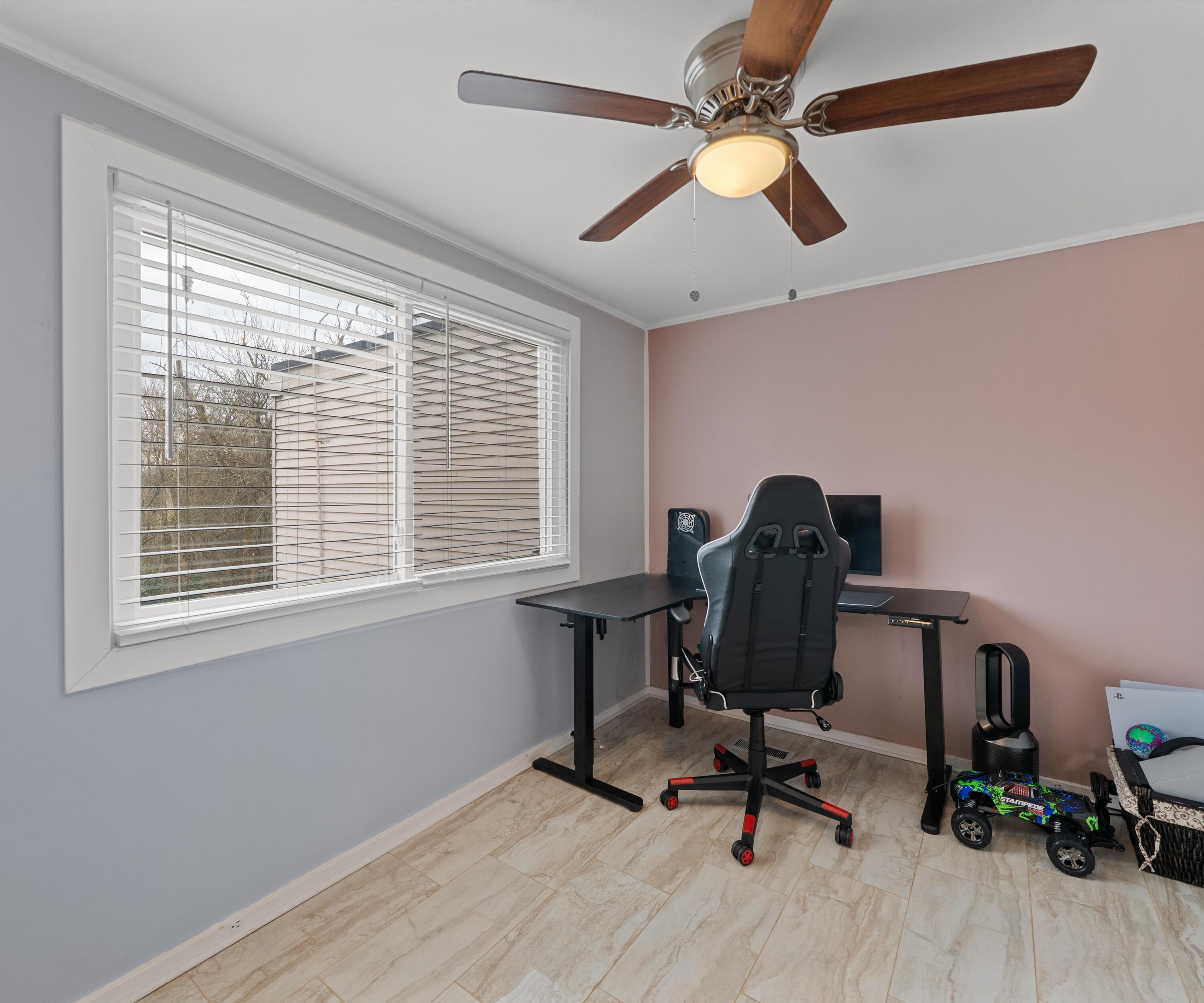 504 Estrada Drive Property Photo 17