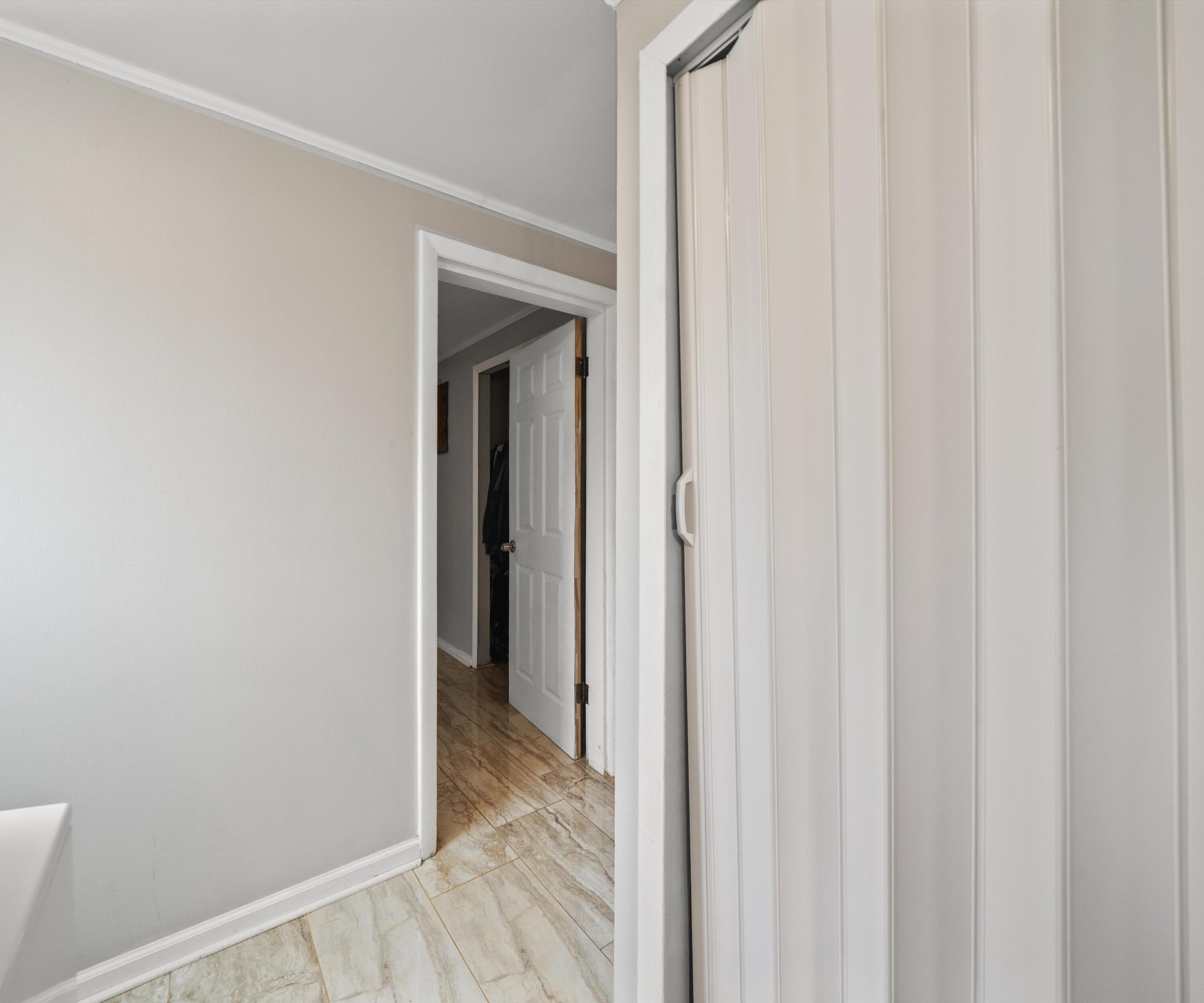 504 Estrada Drive Property Photo 20