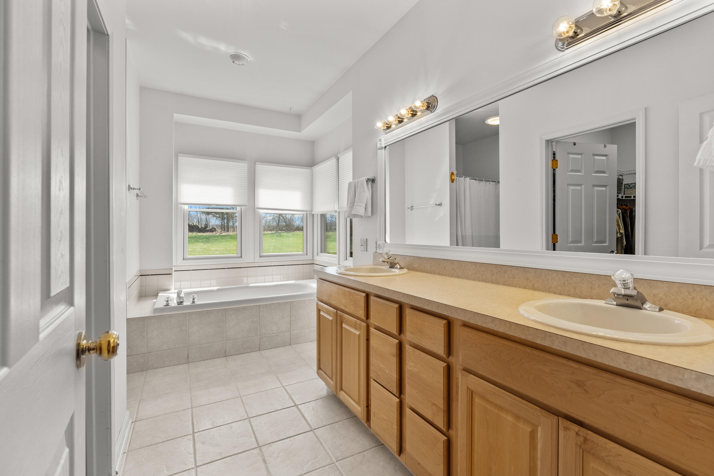 18475 Elizabeth Way Property Photo 17
