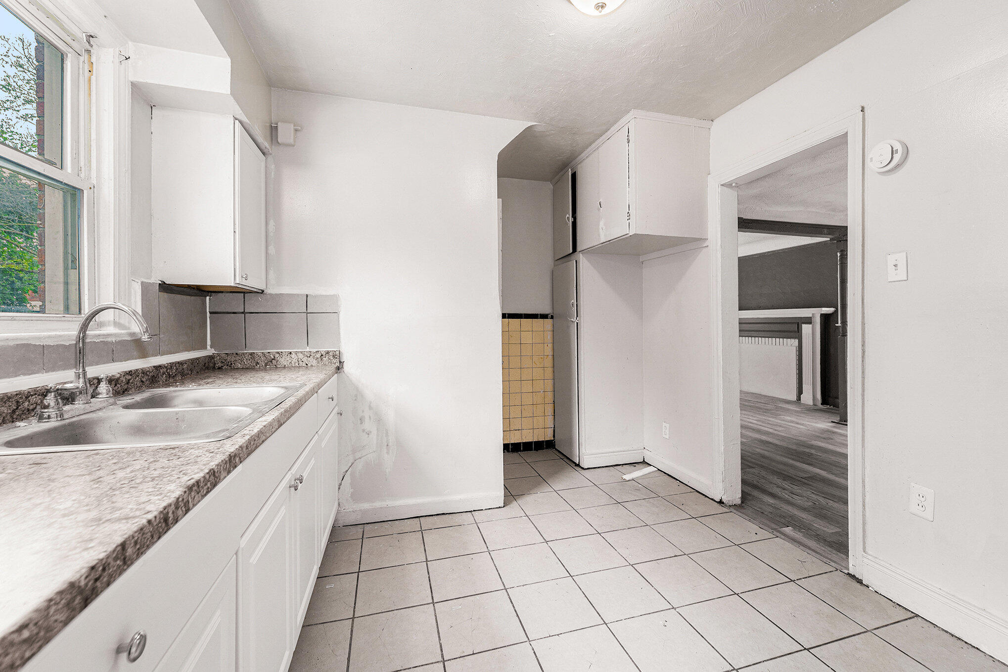 11643 Sussex St Property Photo 11