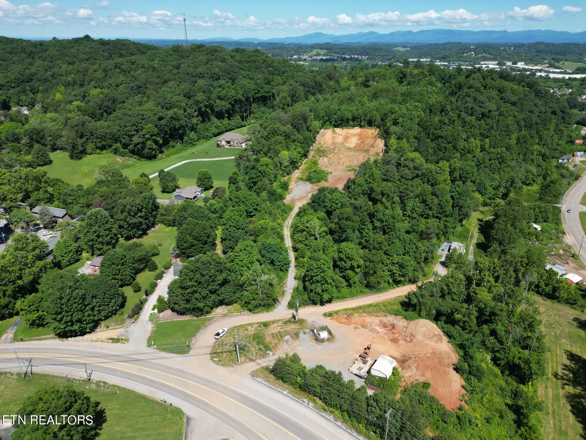 2015 Rehberg Lane Property Photo 1