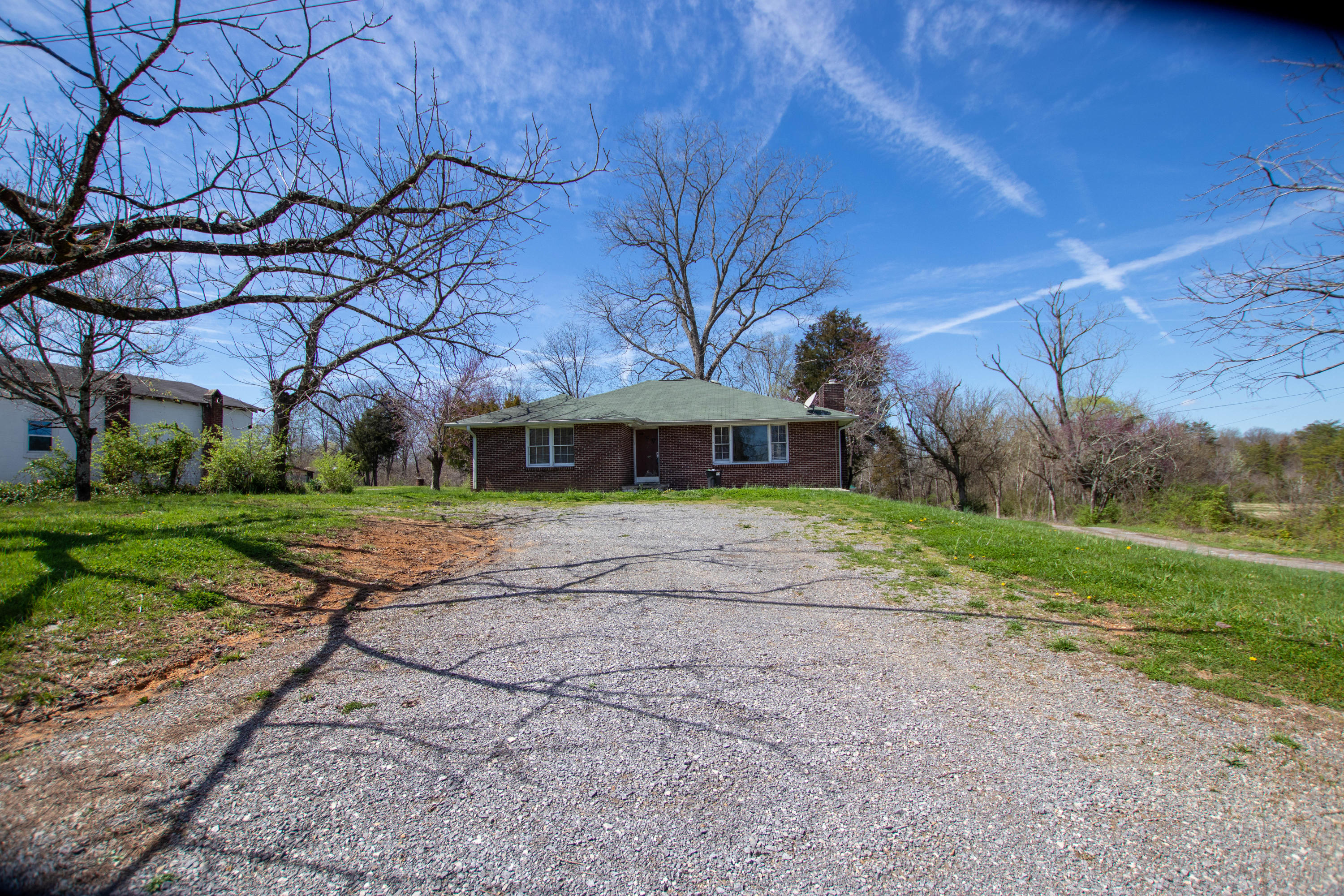 303 Andrew Johnson Hwy Property Photo 1