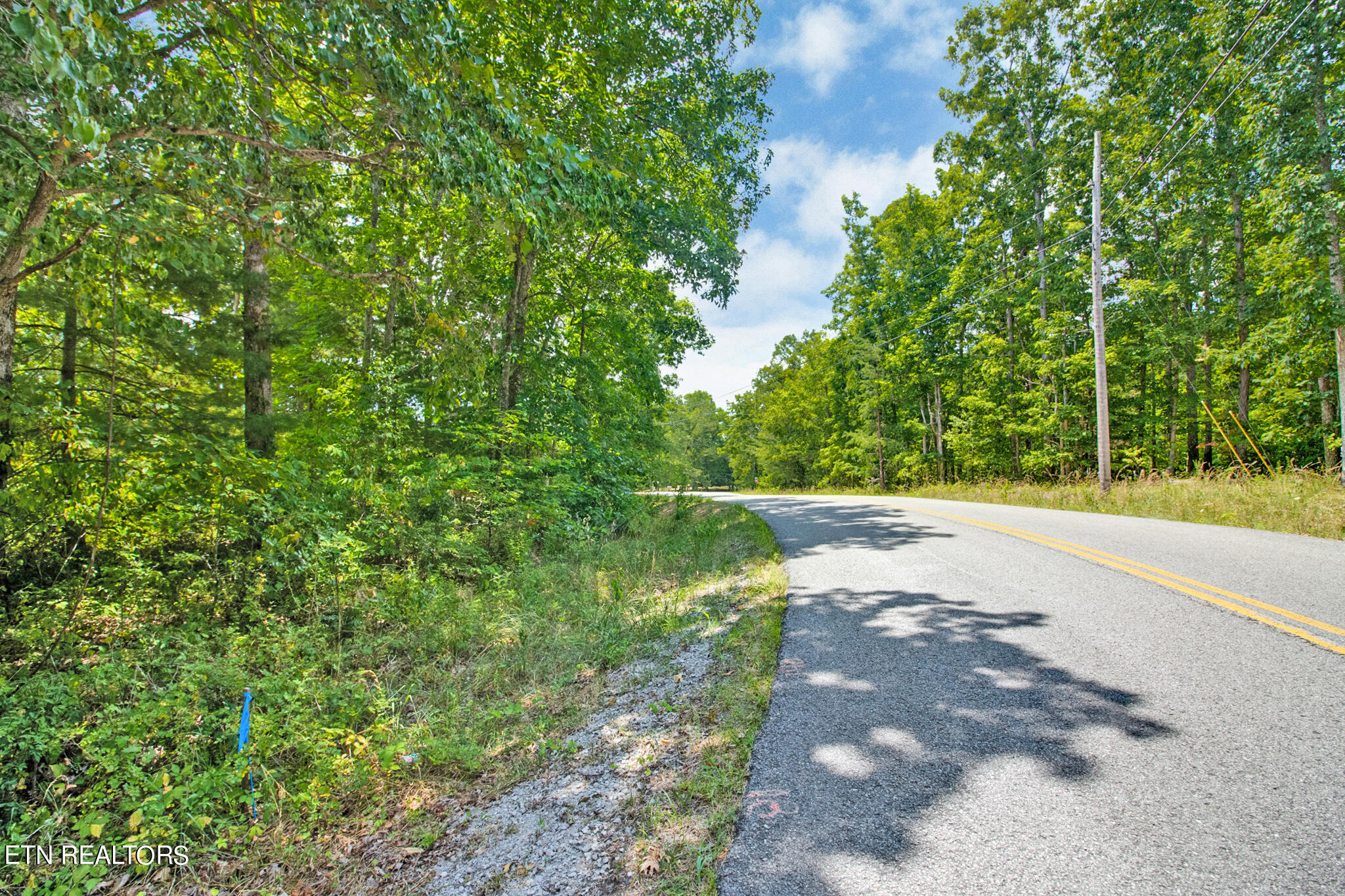 8735 Property Photo 30