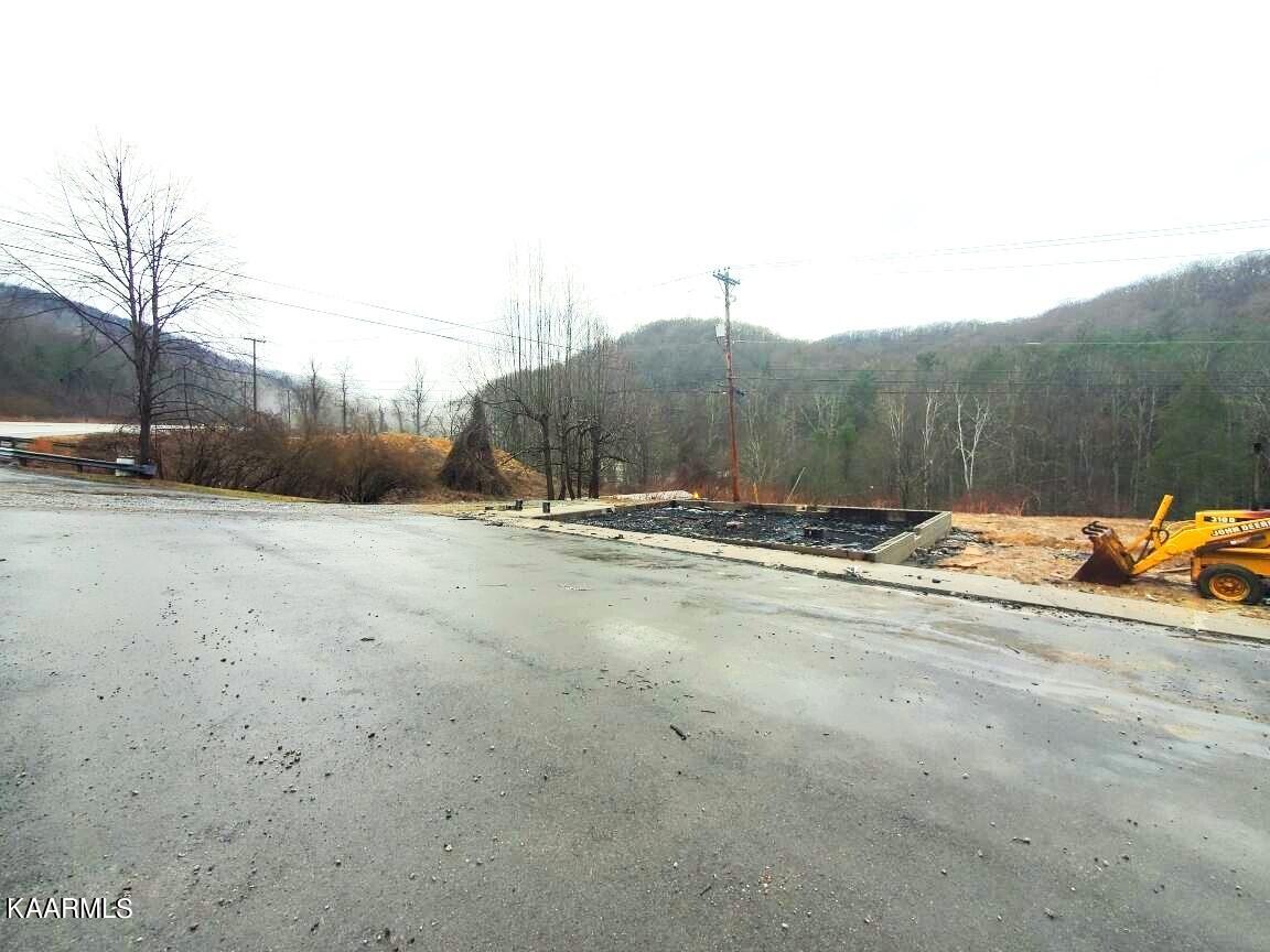 10885 E Us Highway Property Photo 2