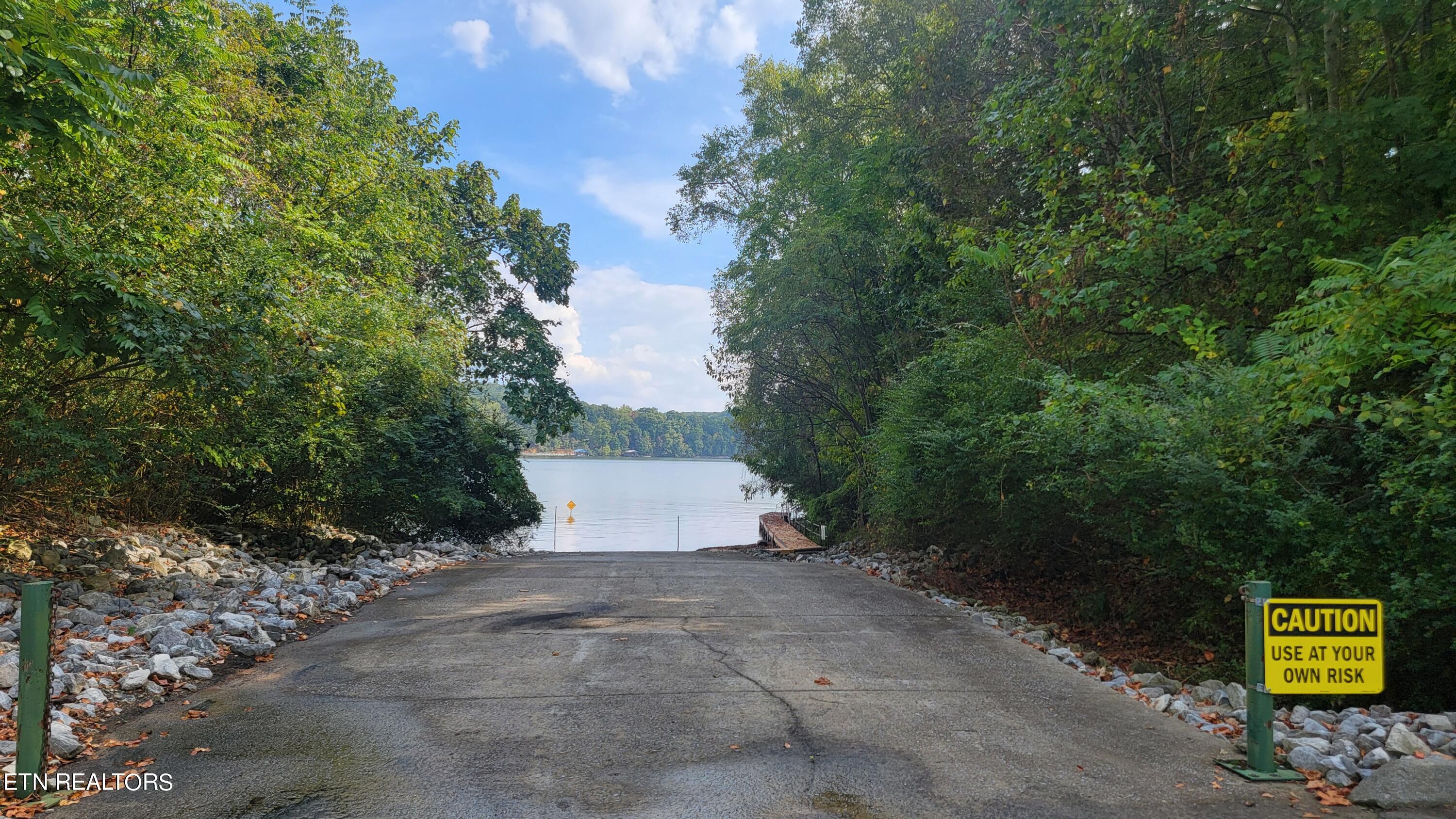 201 Burr Oak Lane Property Photo 43