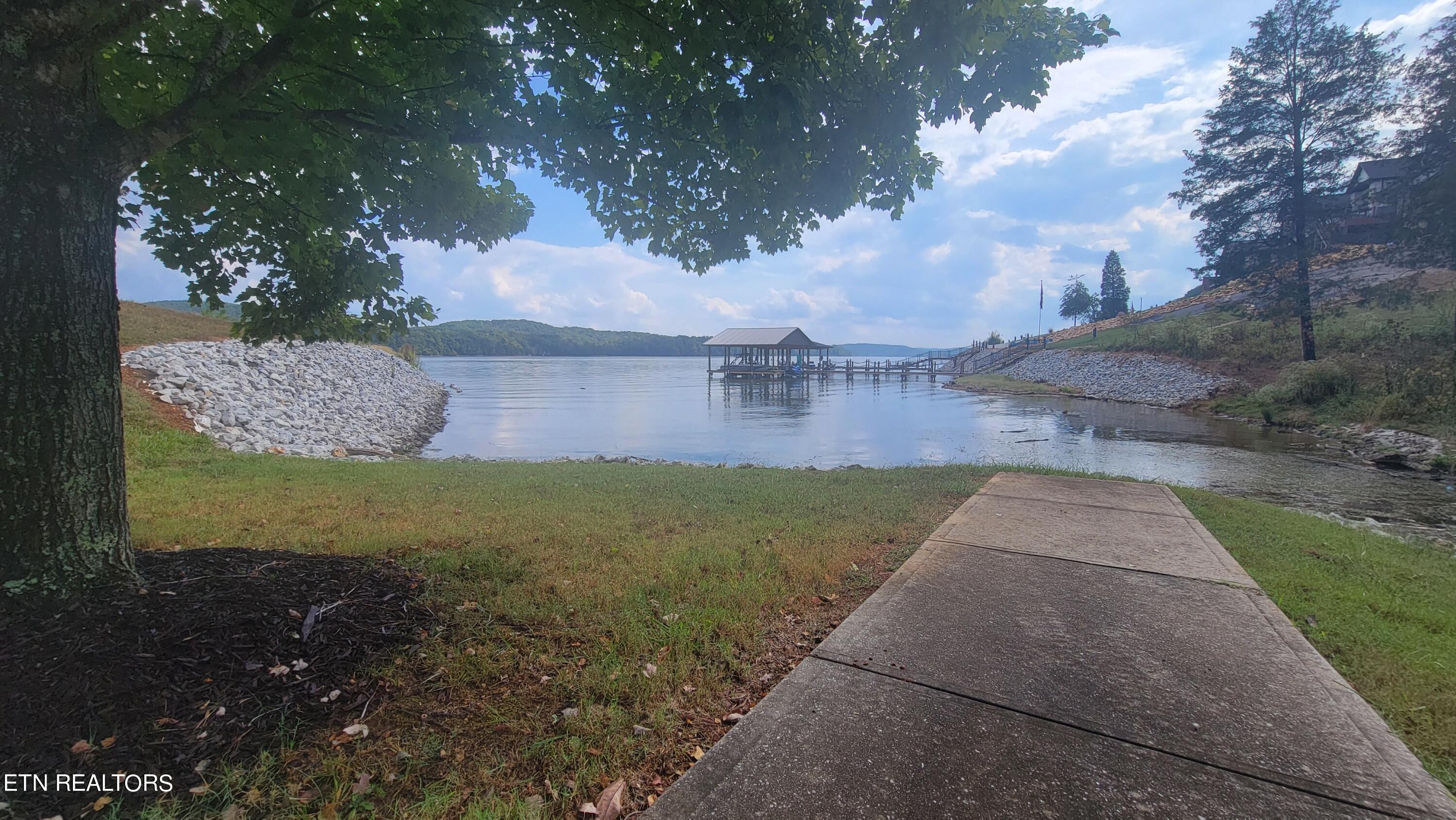 201 Burr Oak Lane Property Photo 49
