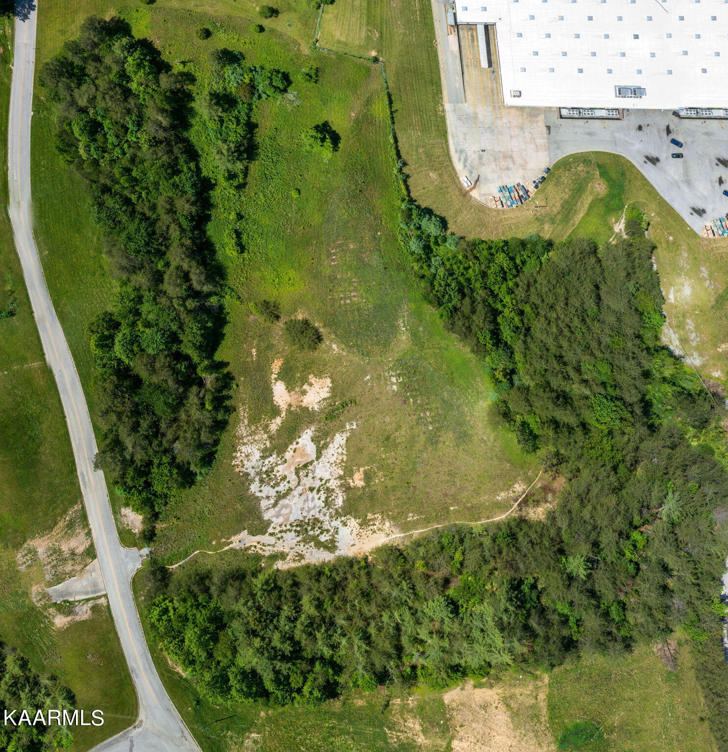 Claude Terry Dr Property Photo 4