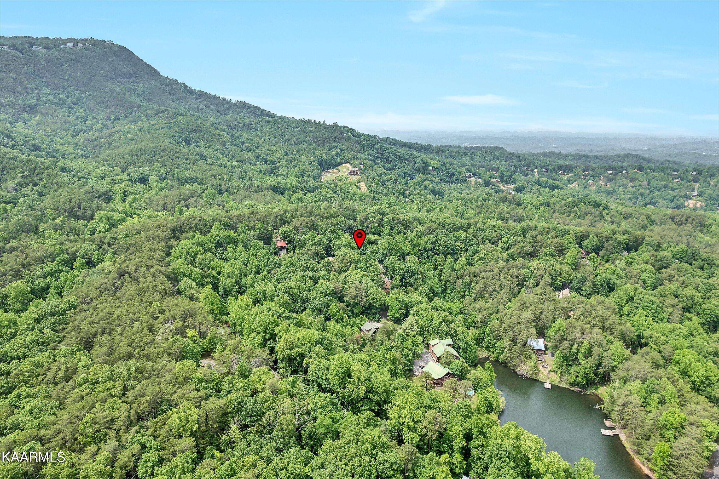 1830 Ridgecrest Drive Property Photo 24
