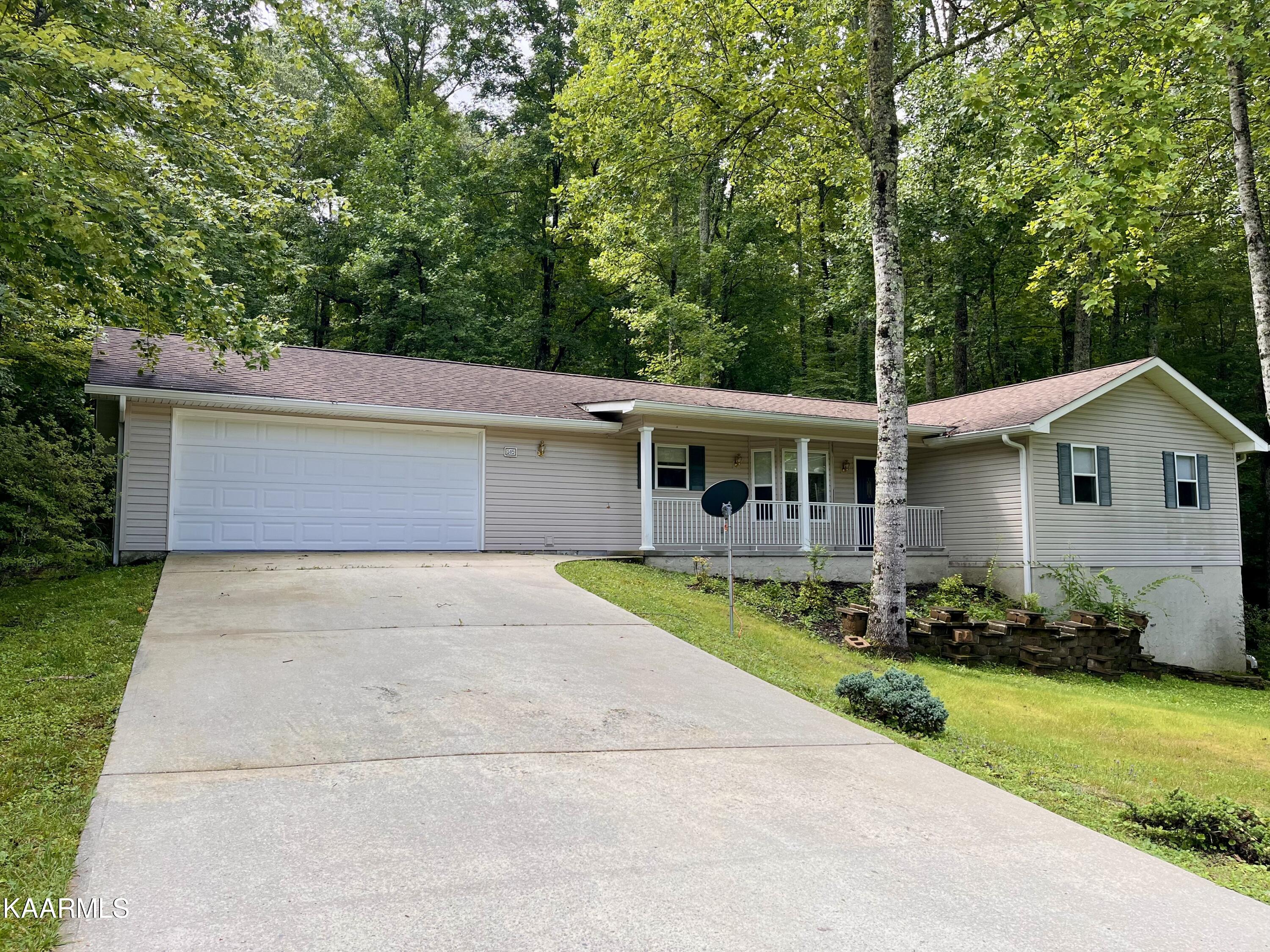519 Yonside Drive Property Photo 1