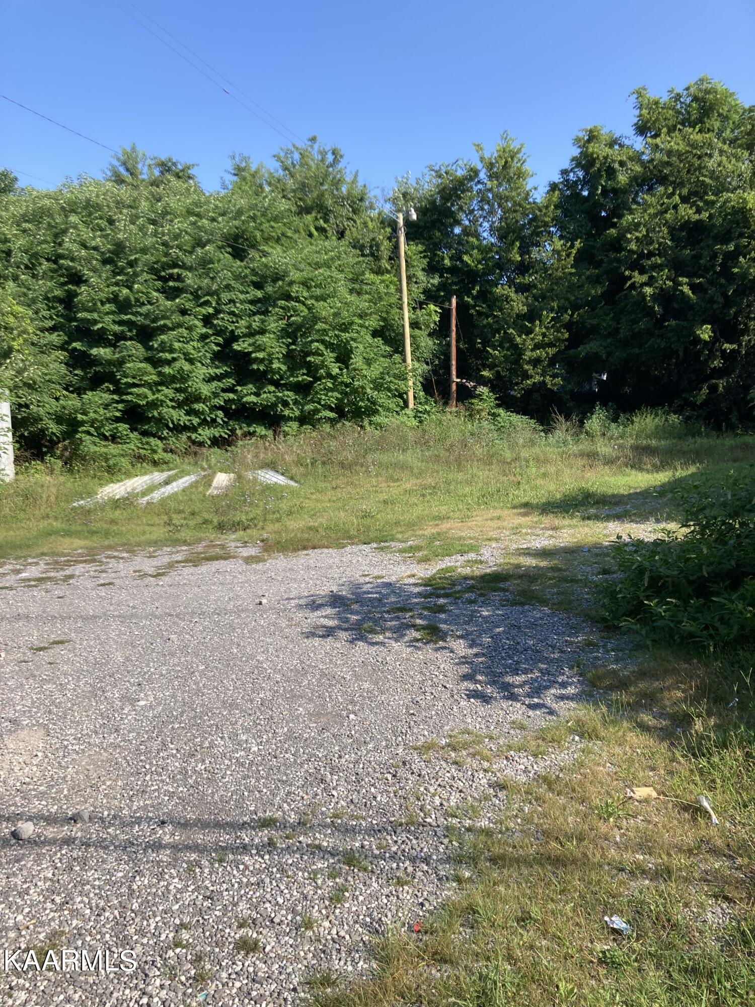 8109 Old Rutledge Pike Pike Property Photo 1