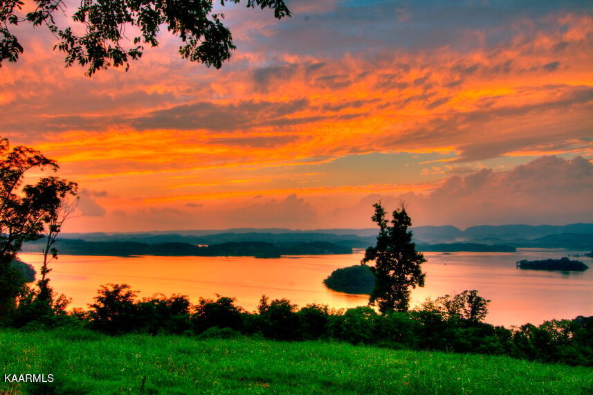 2257 Windswept Way Property Photo 16