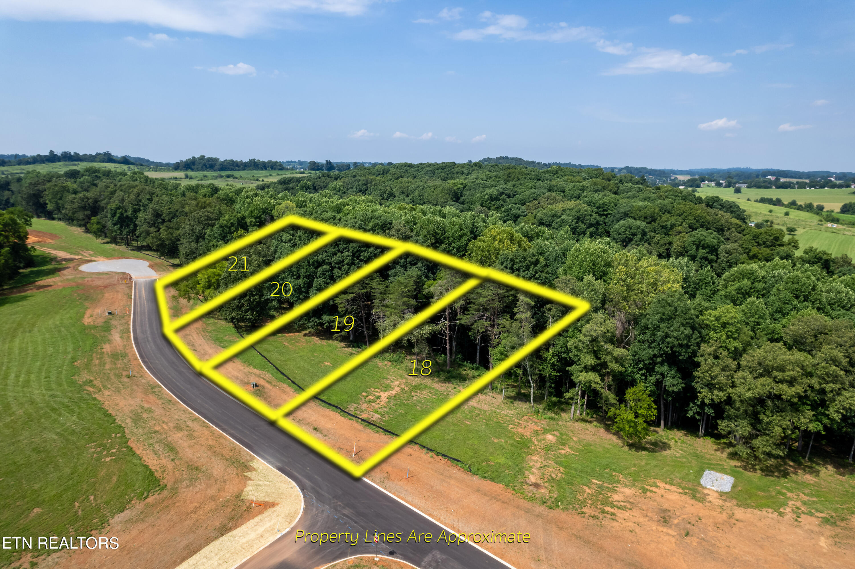 Lot19 1008 Sophie Drive Property Photo 3