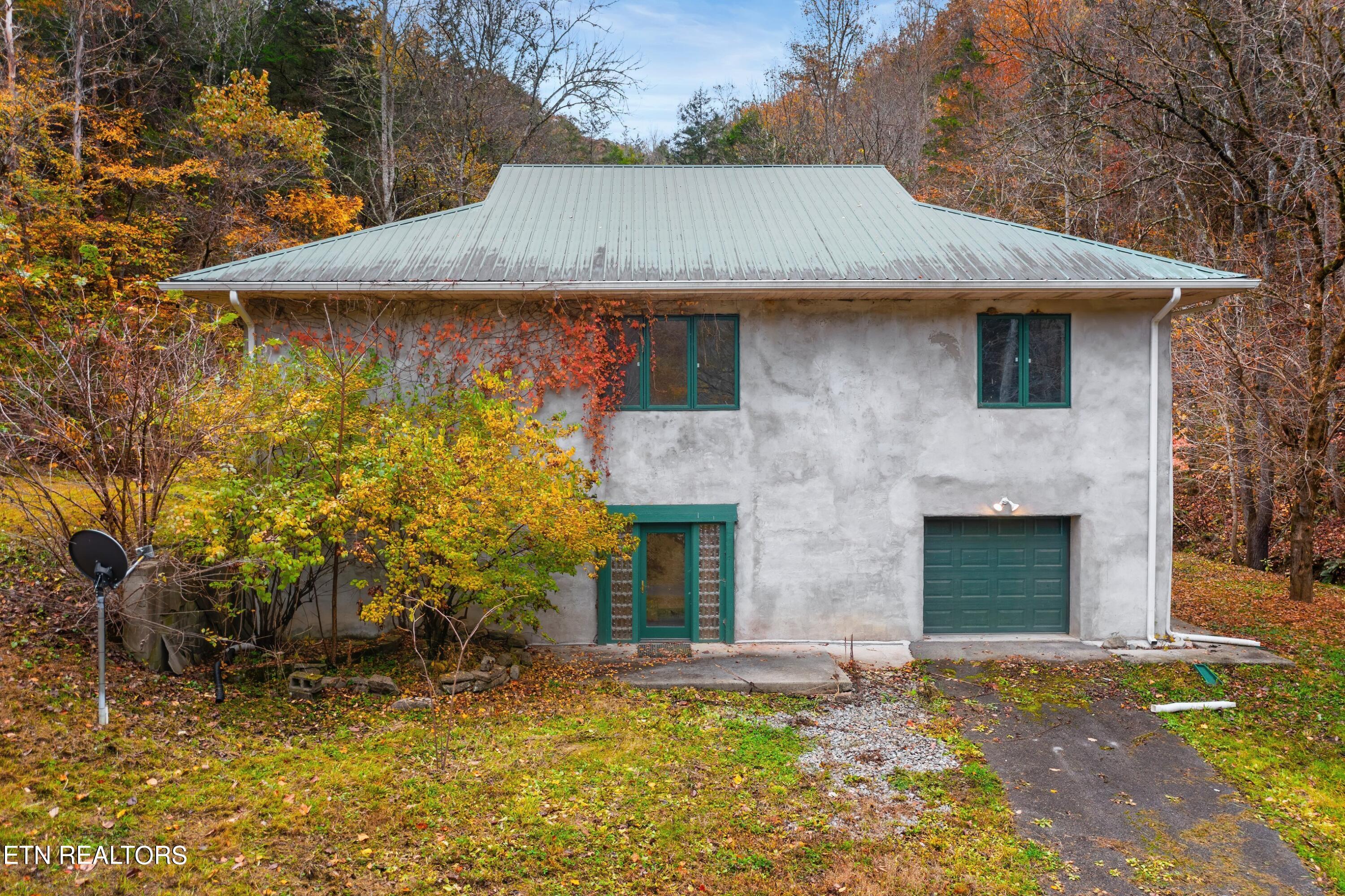 1650 Indian Creek Rd Property Photo
