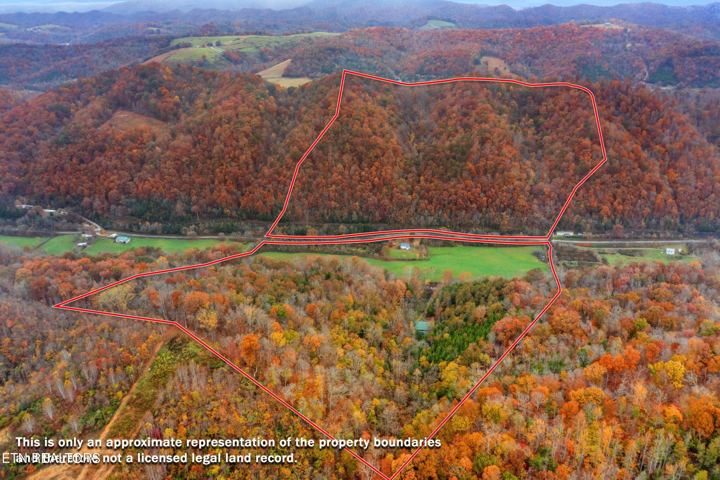 1650 Indian Creek Rd Property Photo 2