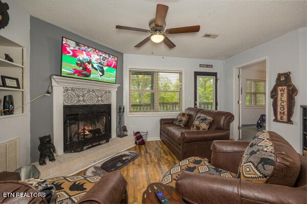 1386 Ski View Drive Property Photo 2