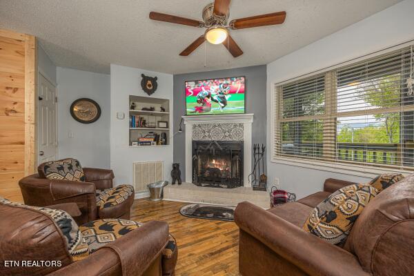 1386 Ski View Drive Property Photo 3