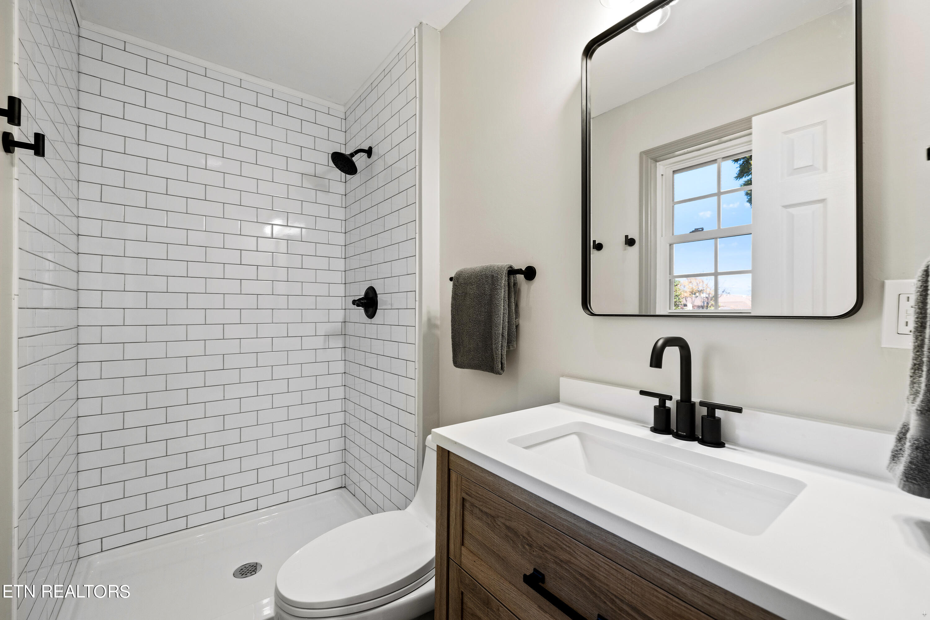 7737 Nubbin Ridge Drive Property Photo 15