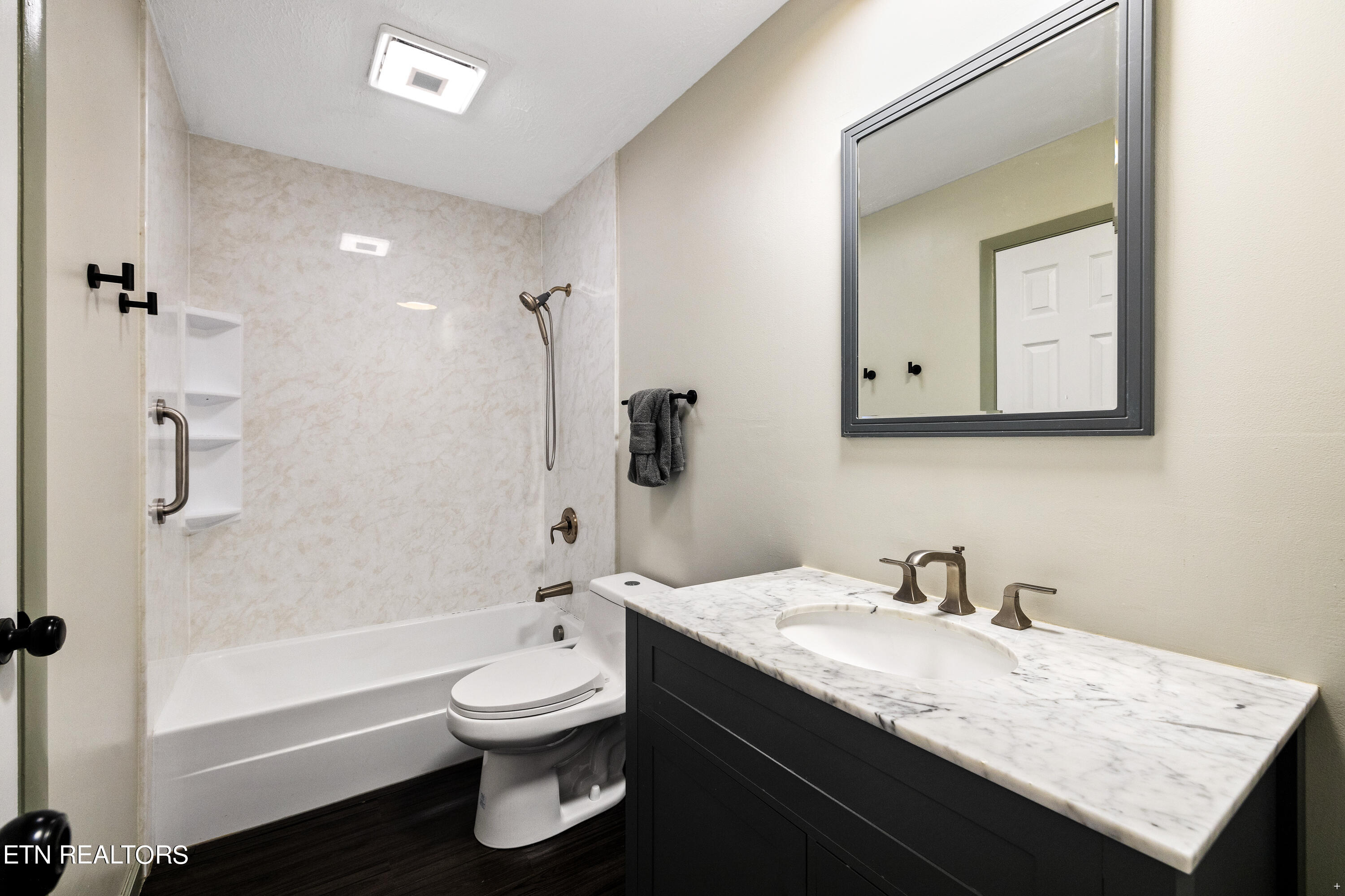 7737 Nubbin Ridge Drive Property Photo 17