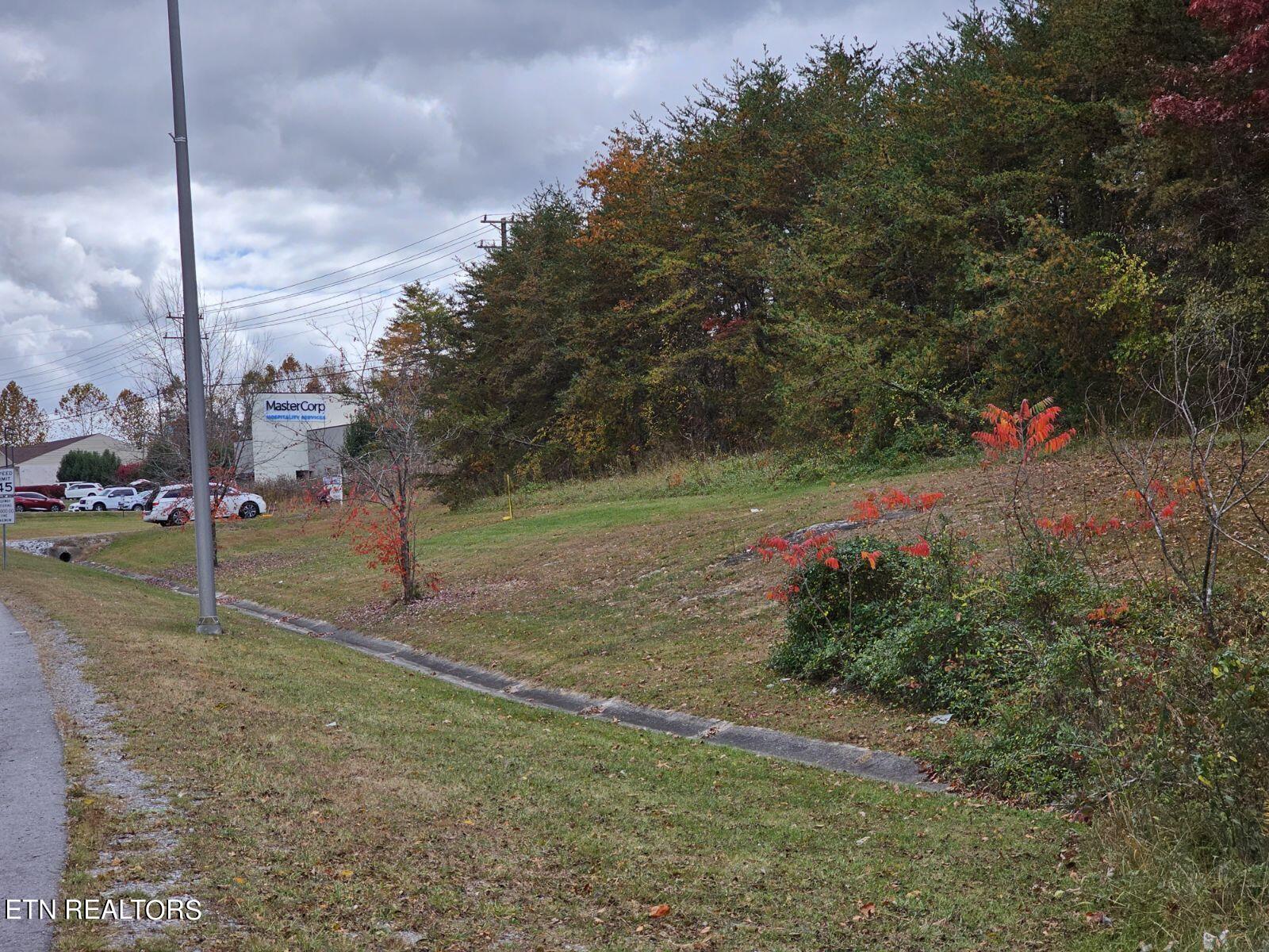 N Main St Property Photo 4