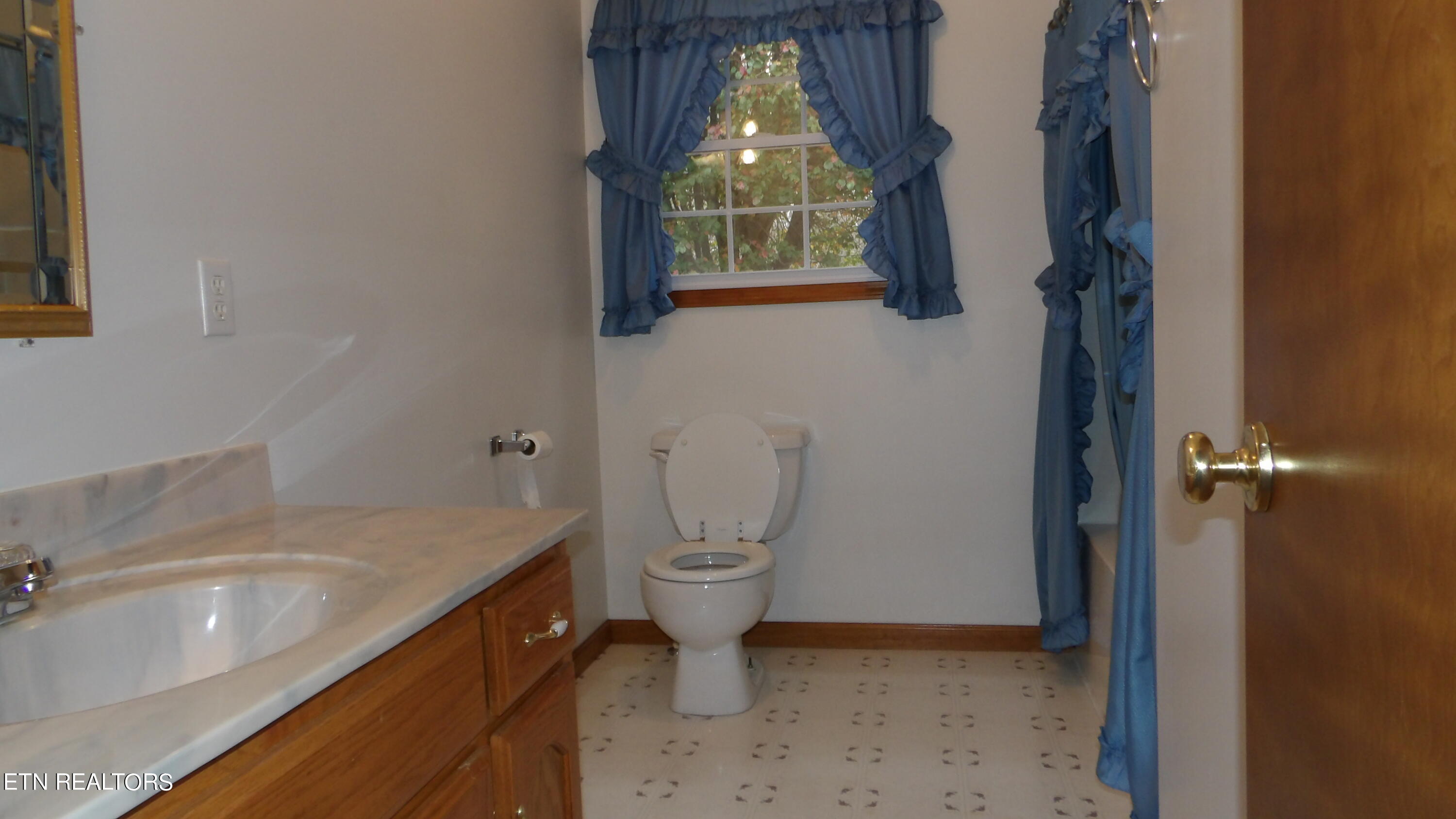 3911 York Highway Property Photo 4