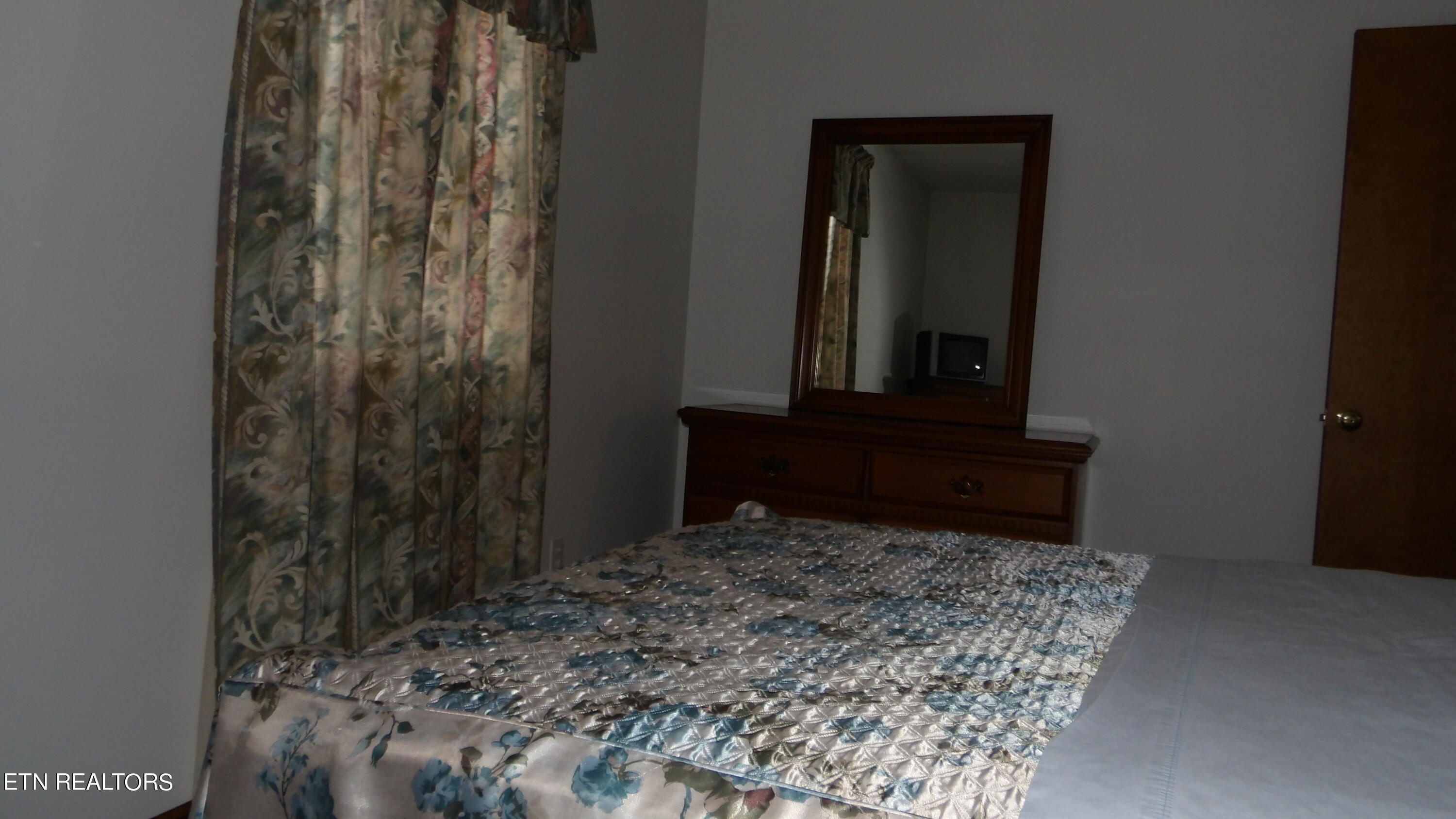 3911 York Highway Property Photo 7