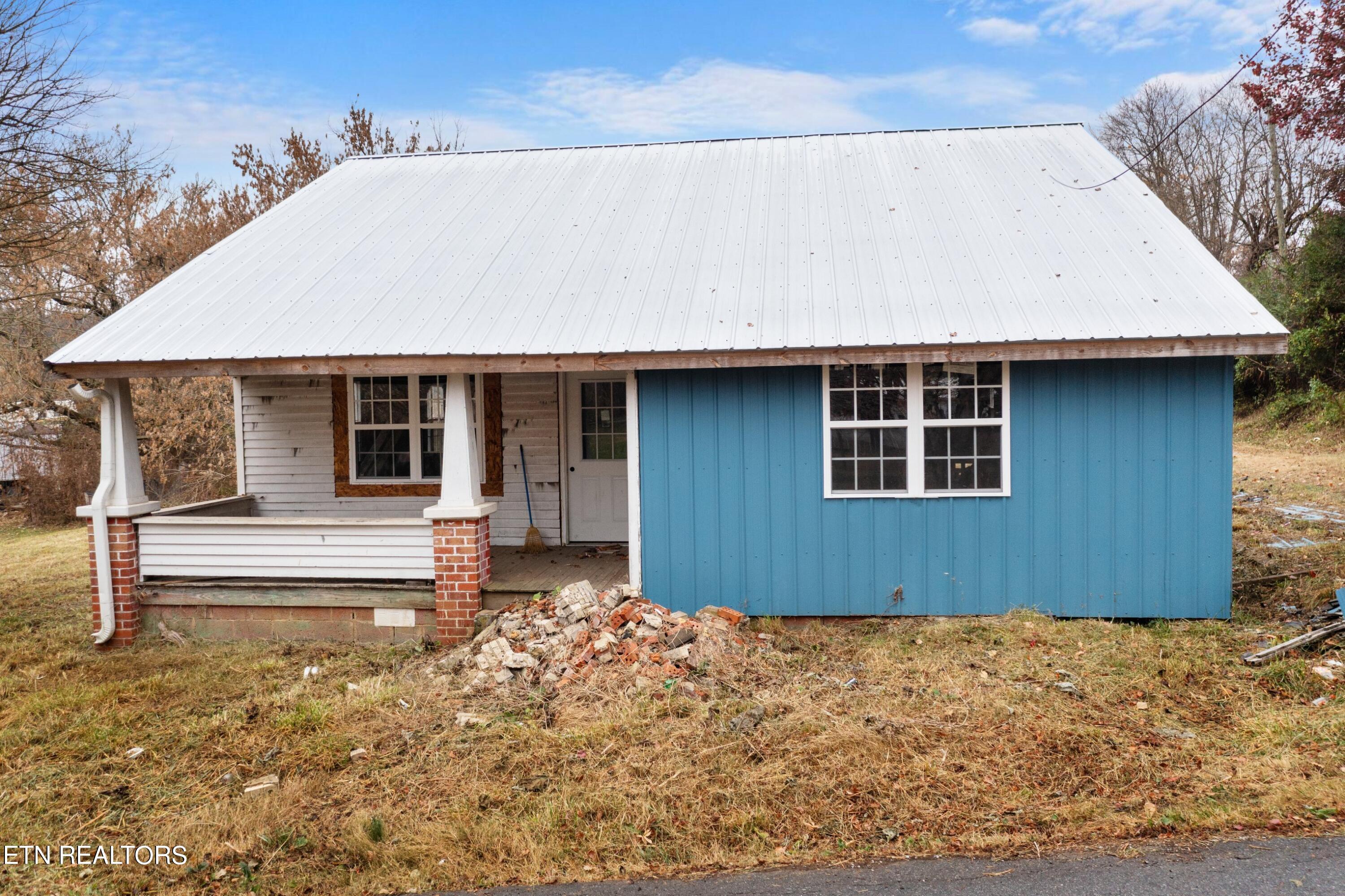 55 3rd St Property Photo 1