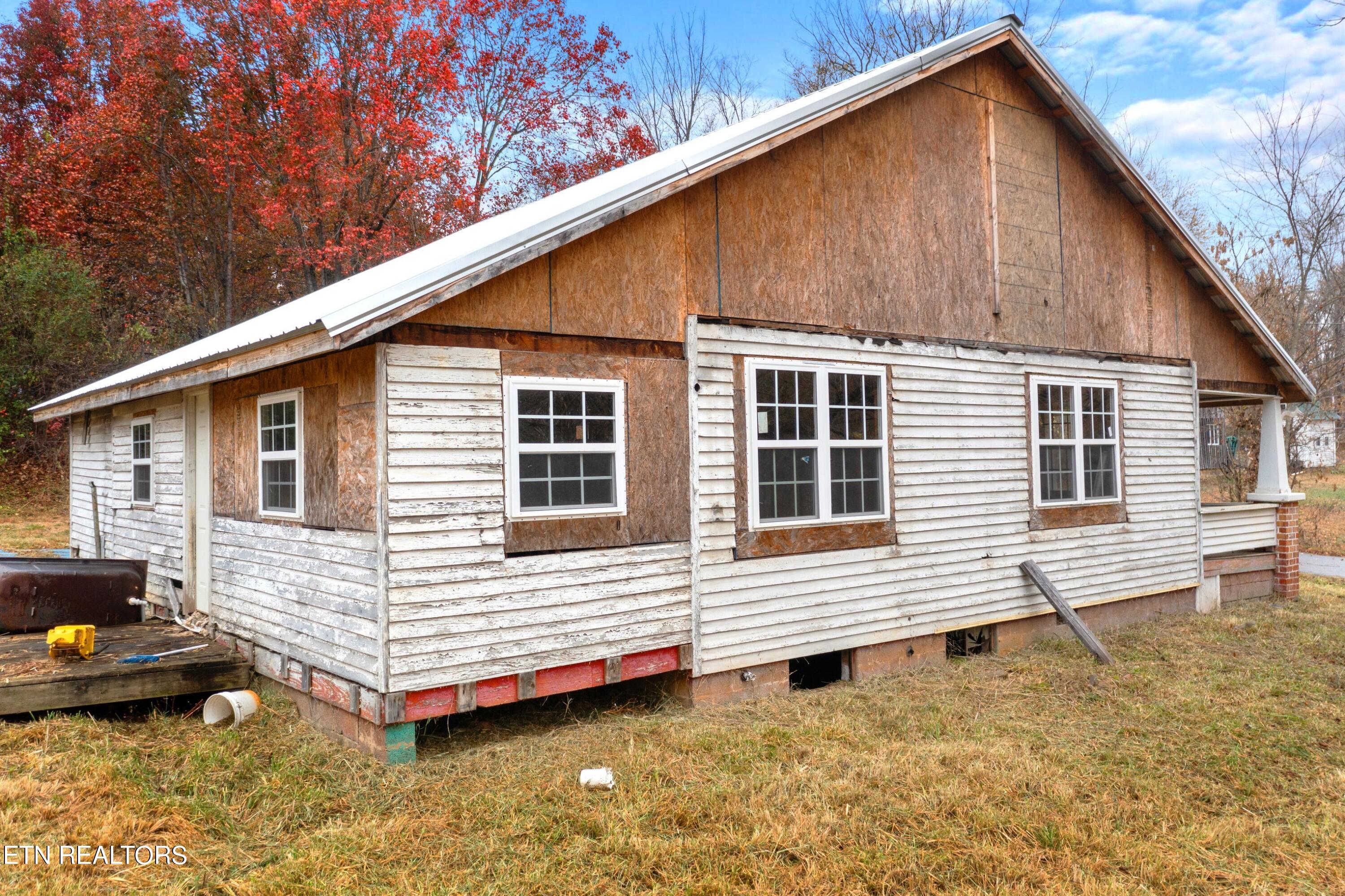 55 3rd St Property Photo 13