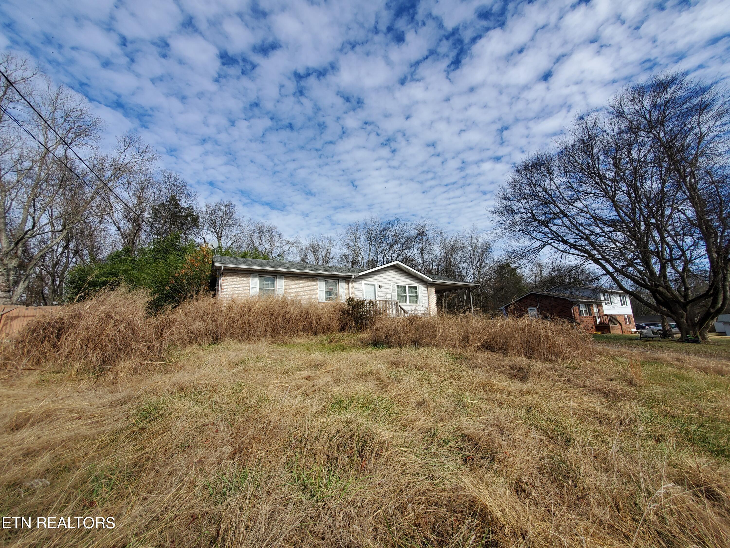 2948 Bluegrass Lane Property Photo 4