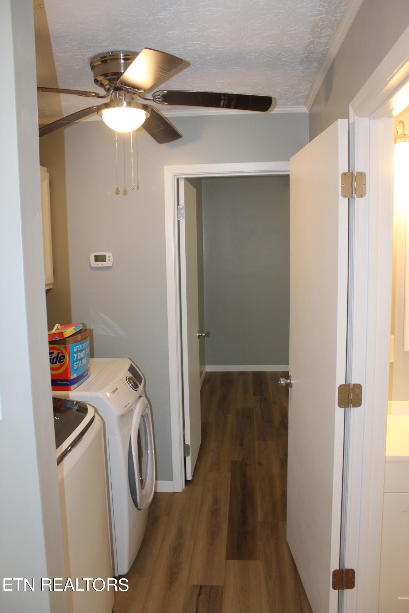 1044 Lincoln Rd Property Photo 22
