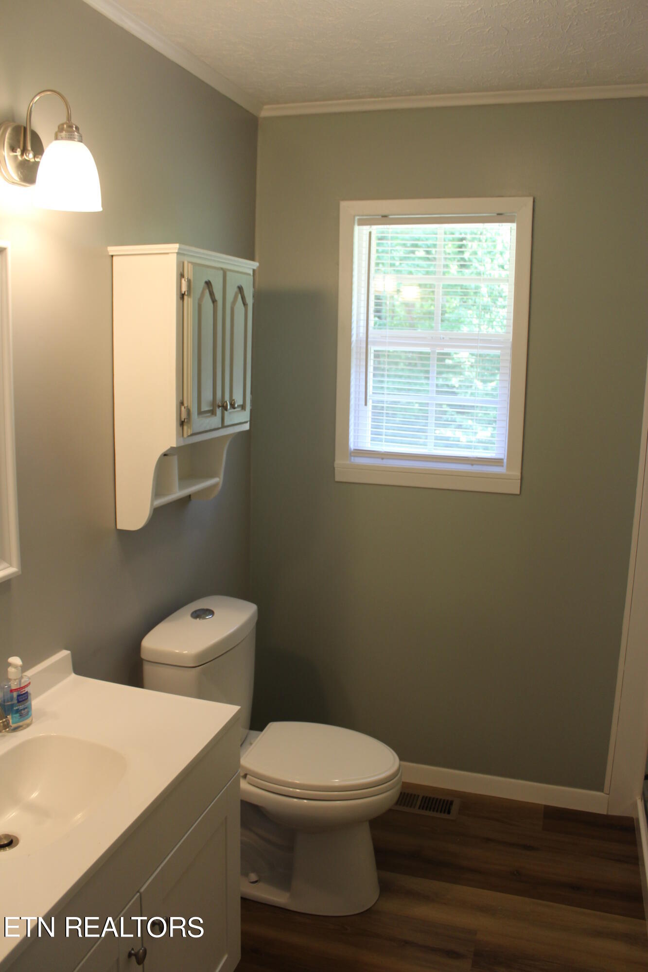 1044 Lincoln Rd Property Photo 23