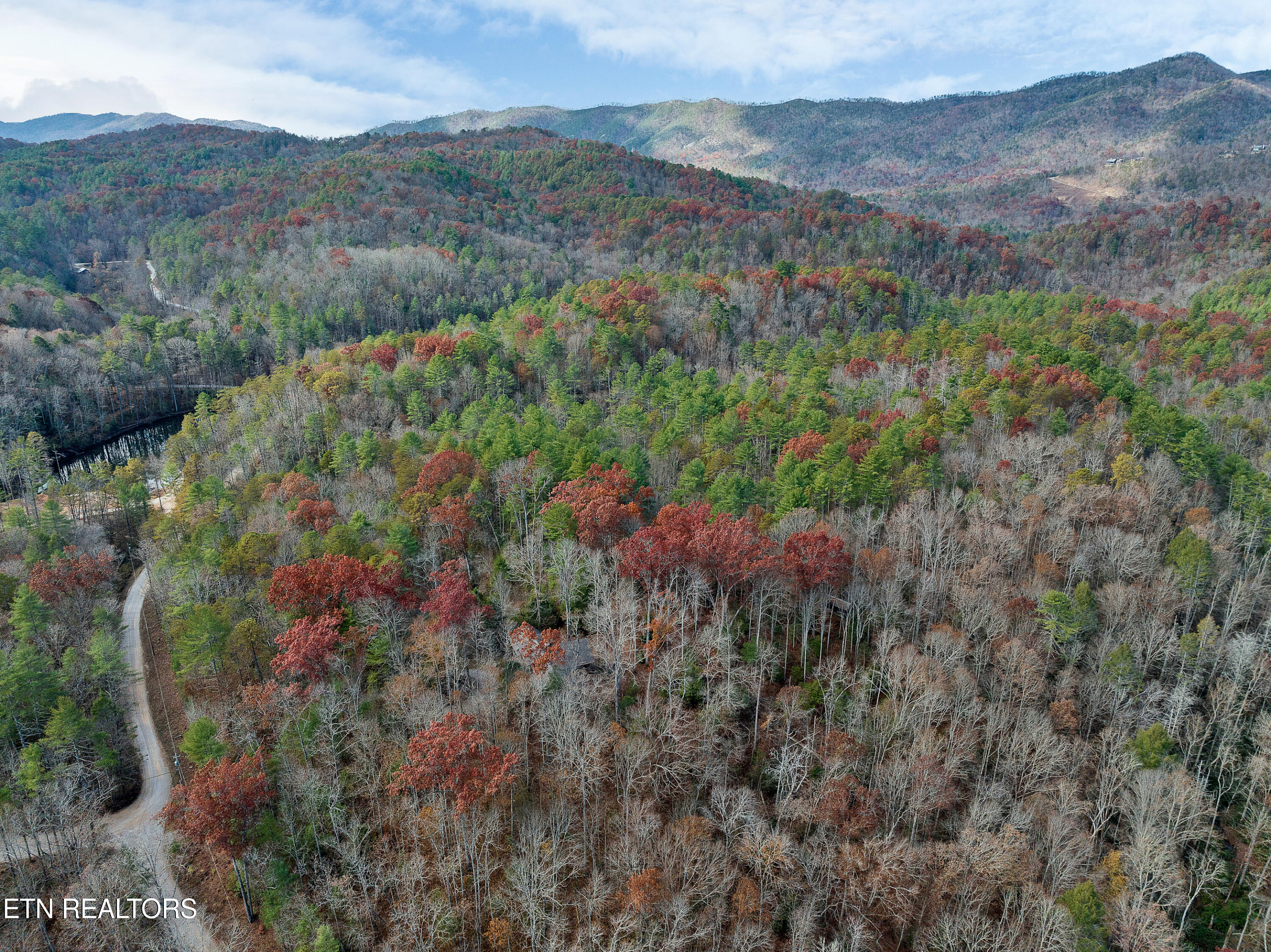 1801 Grouse Top Rd Property Photo 46