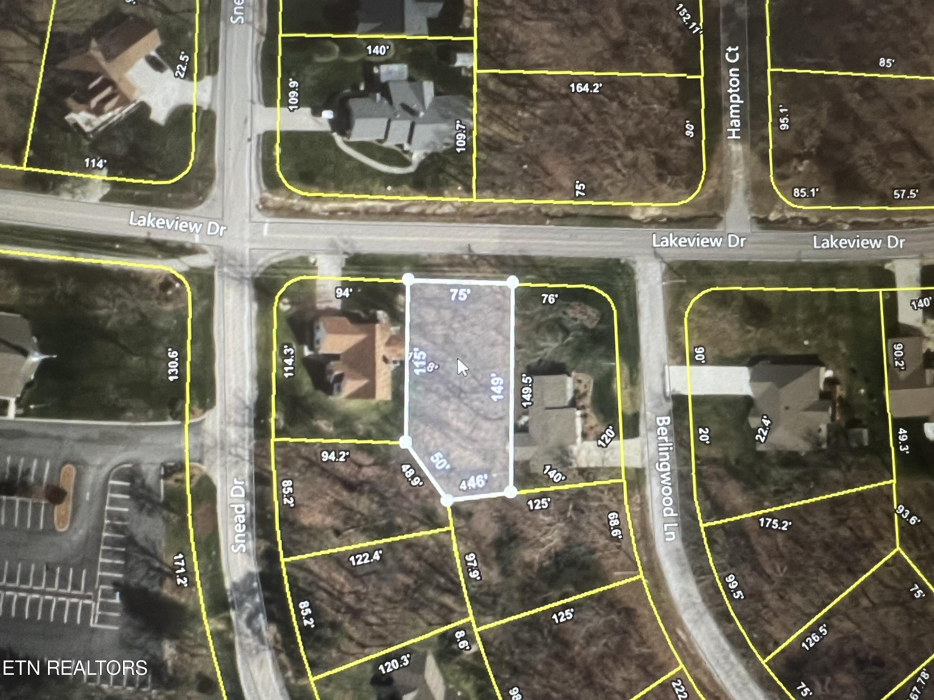 504 Lakeview Drive Property Photo 2
