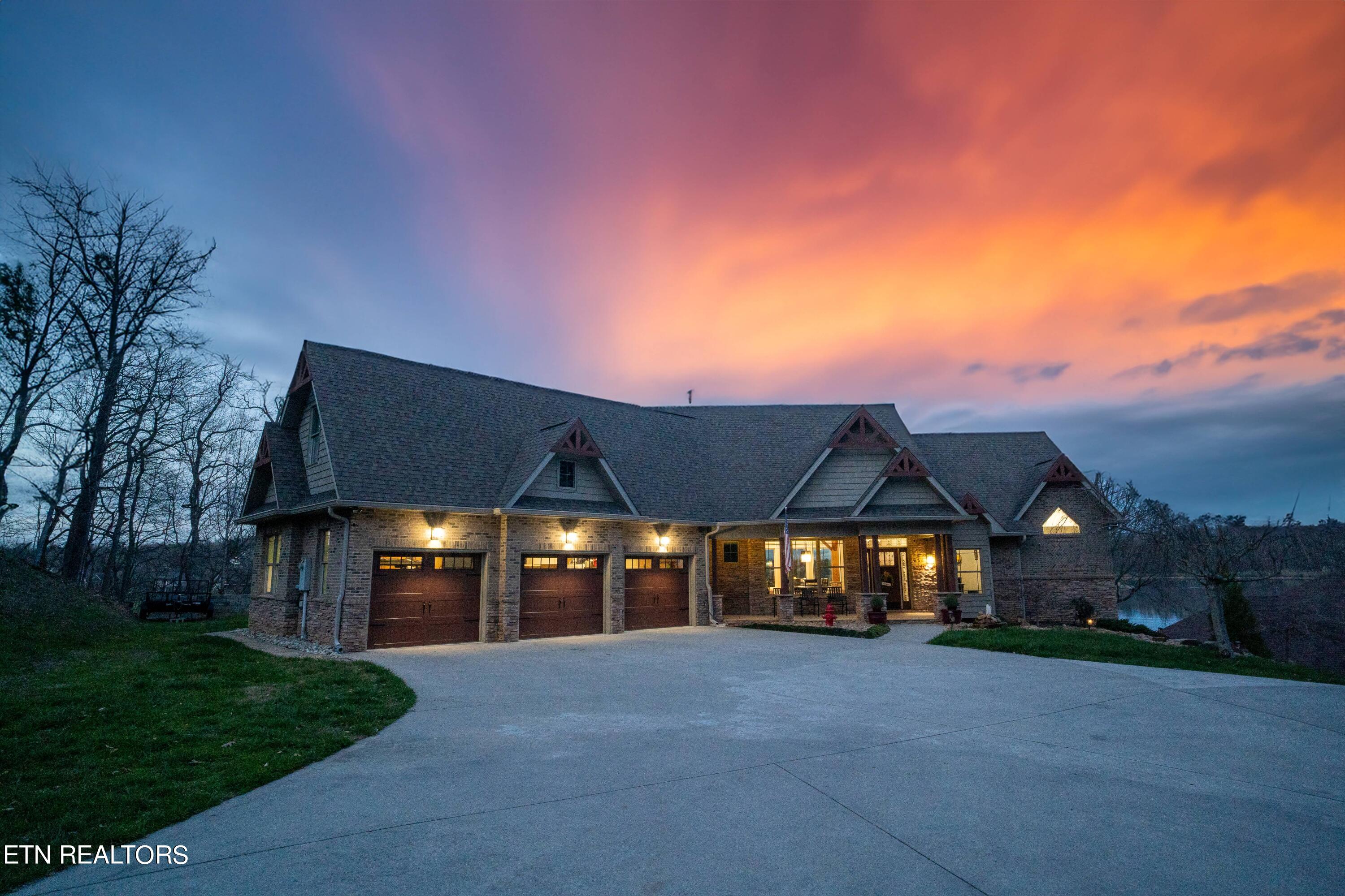 485 Quiet River Lane Property Photo