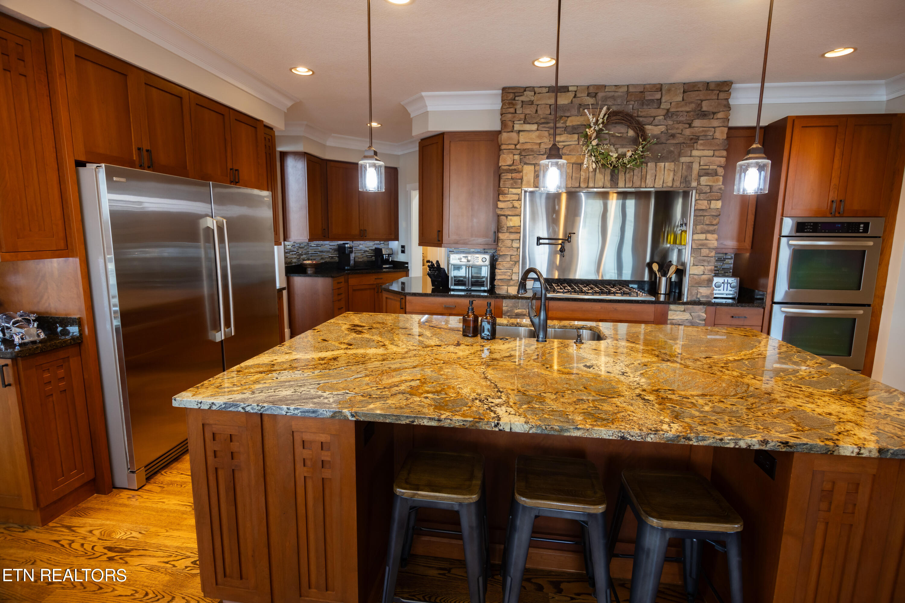 485 Quiet River Lane Property Photo 24