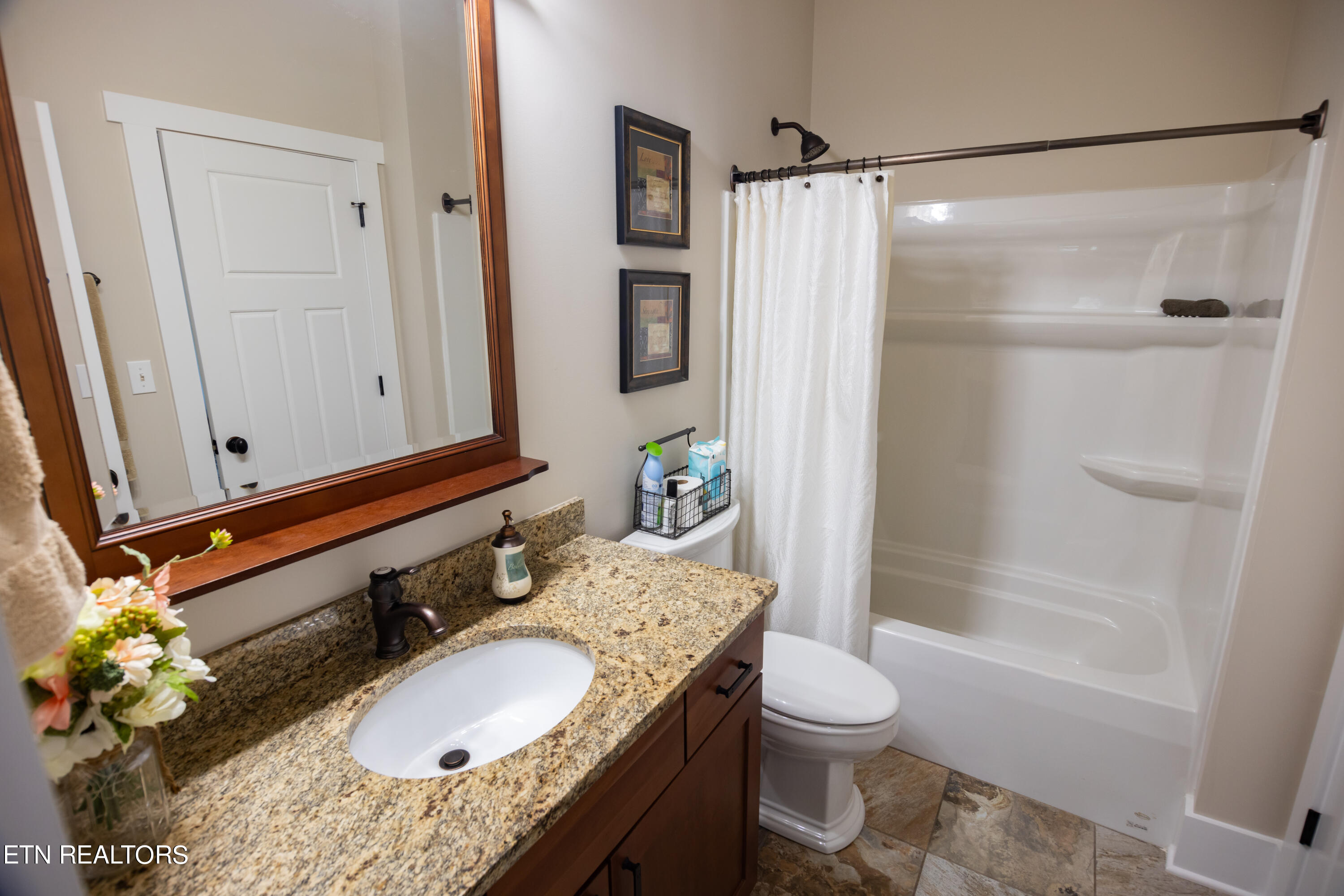 485 Quiet River Lane Property Photo 46
