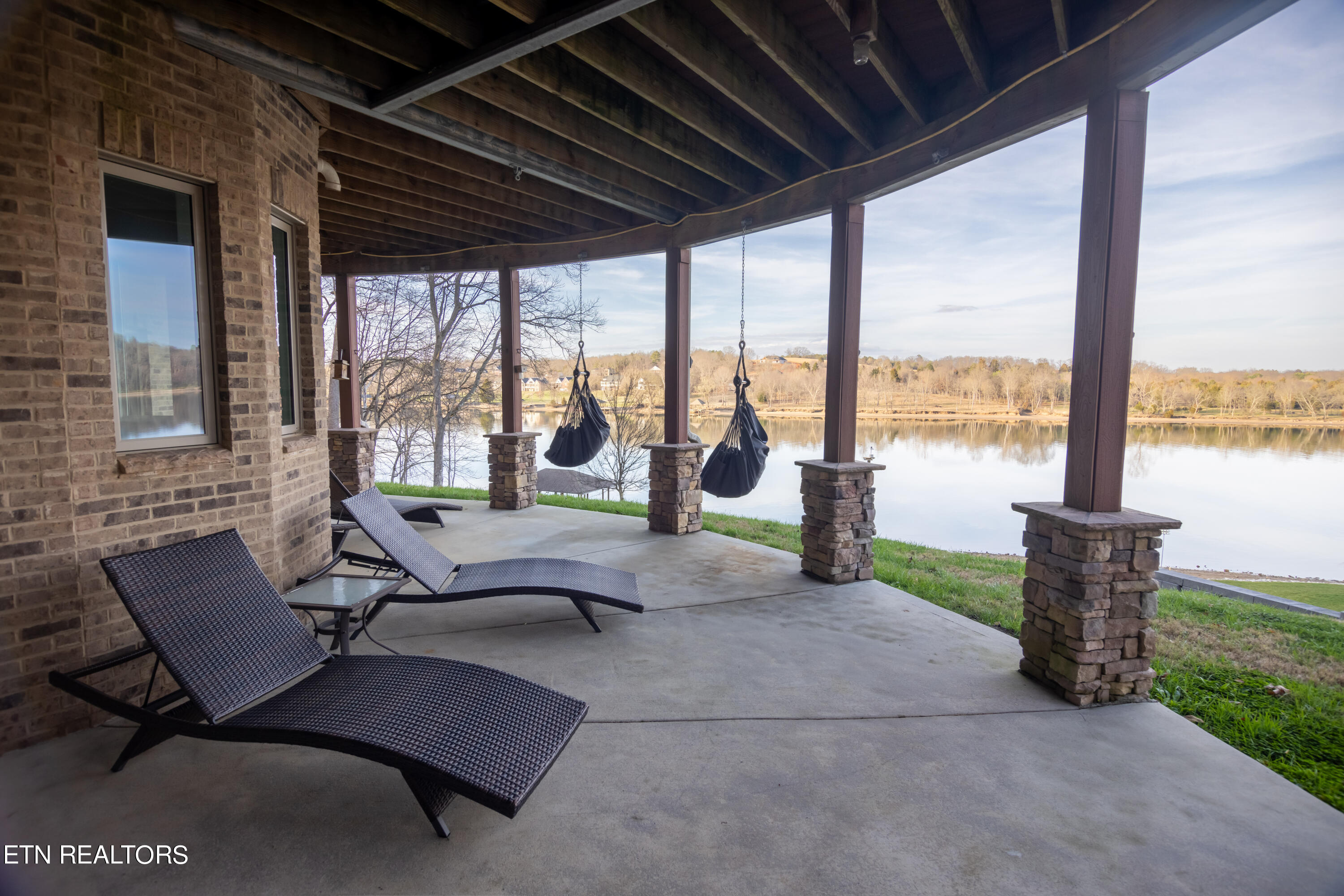 485 Quiet River Lane Property Photo 55