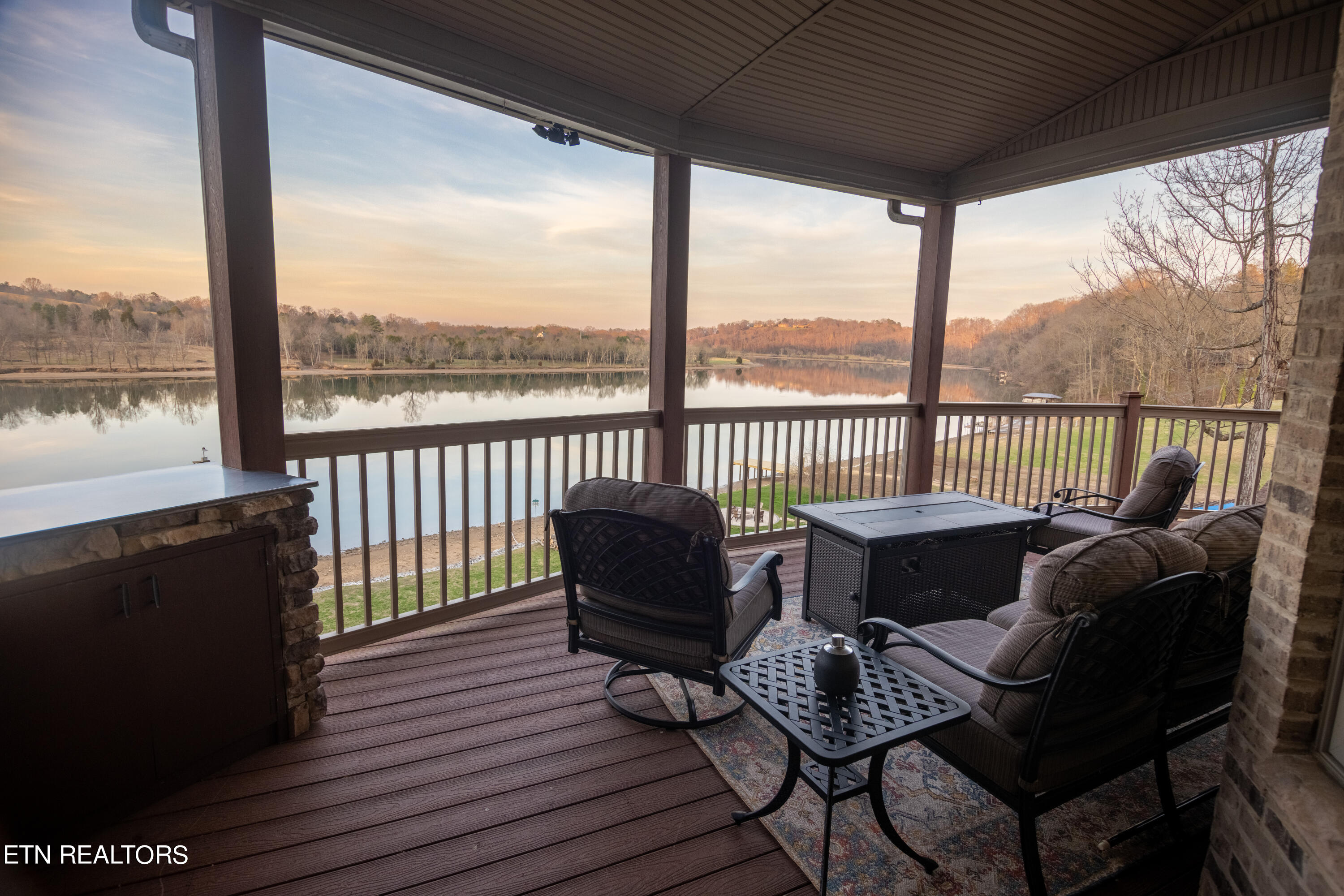 485 Quiet River Lane Property Photo 56