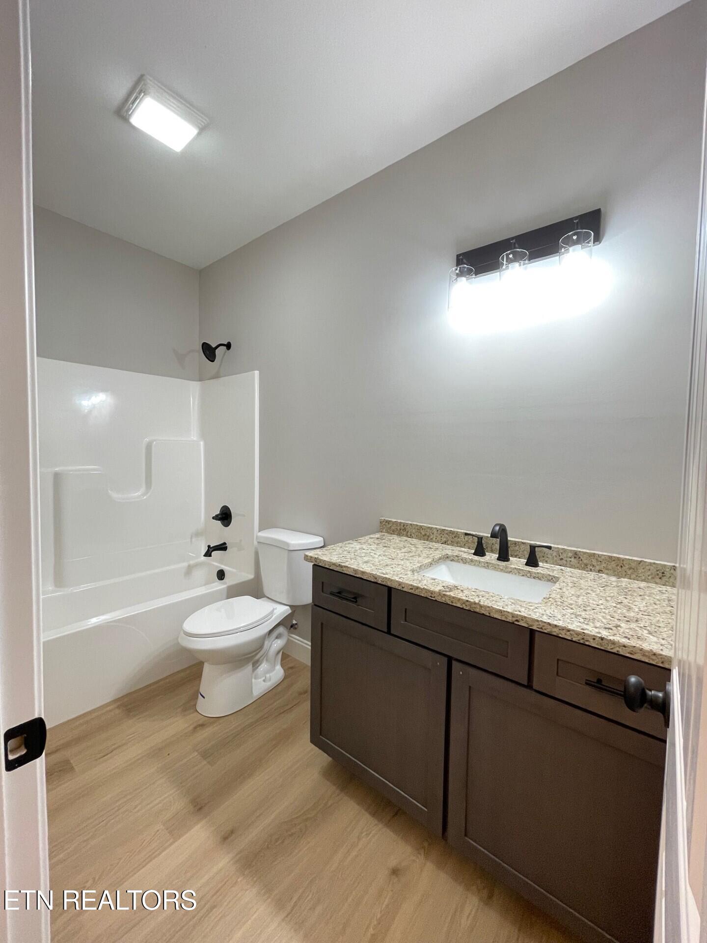 210 Mossy Rock Rd Property Photo 11
