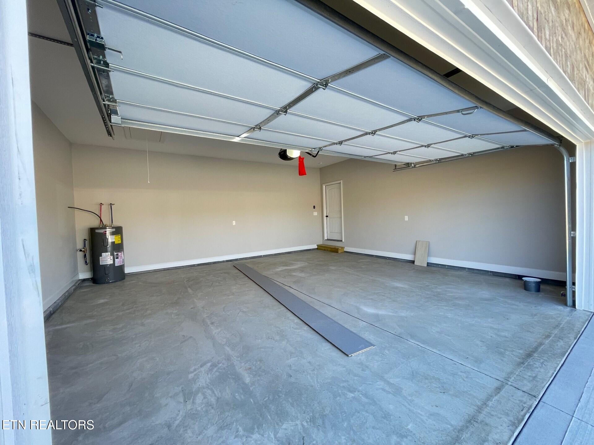 210 Mossy Rock Rd Property Photo 13
