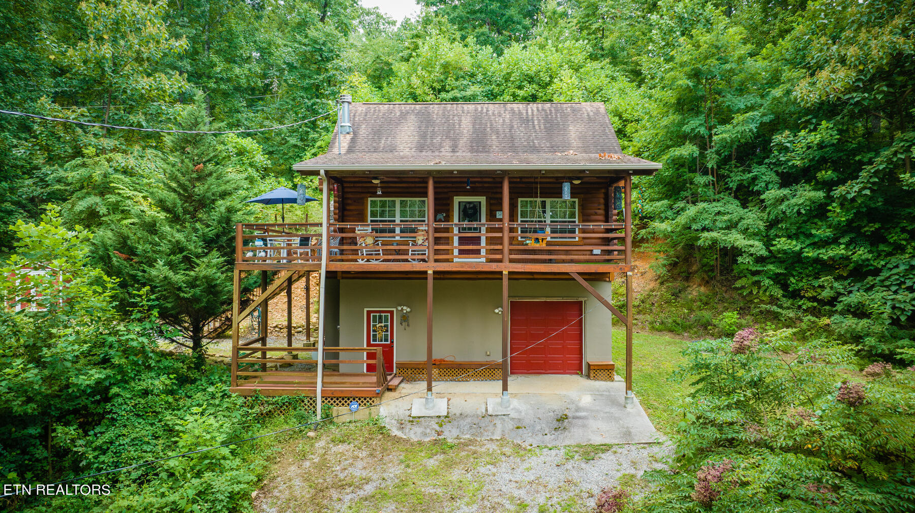 1121 Turkey Ridge Way Property Photo 1