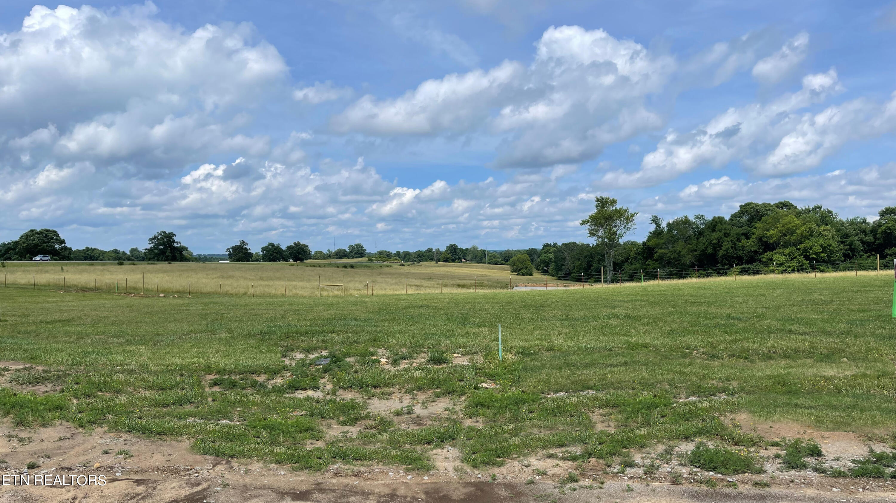 Gardens Rv Drive Property Photo 2