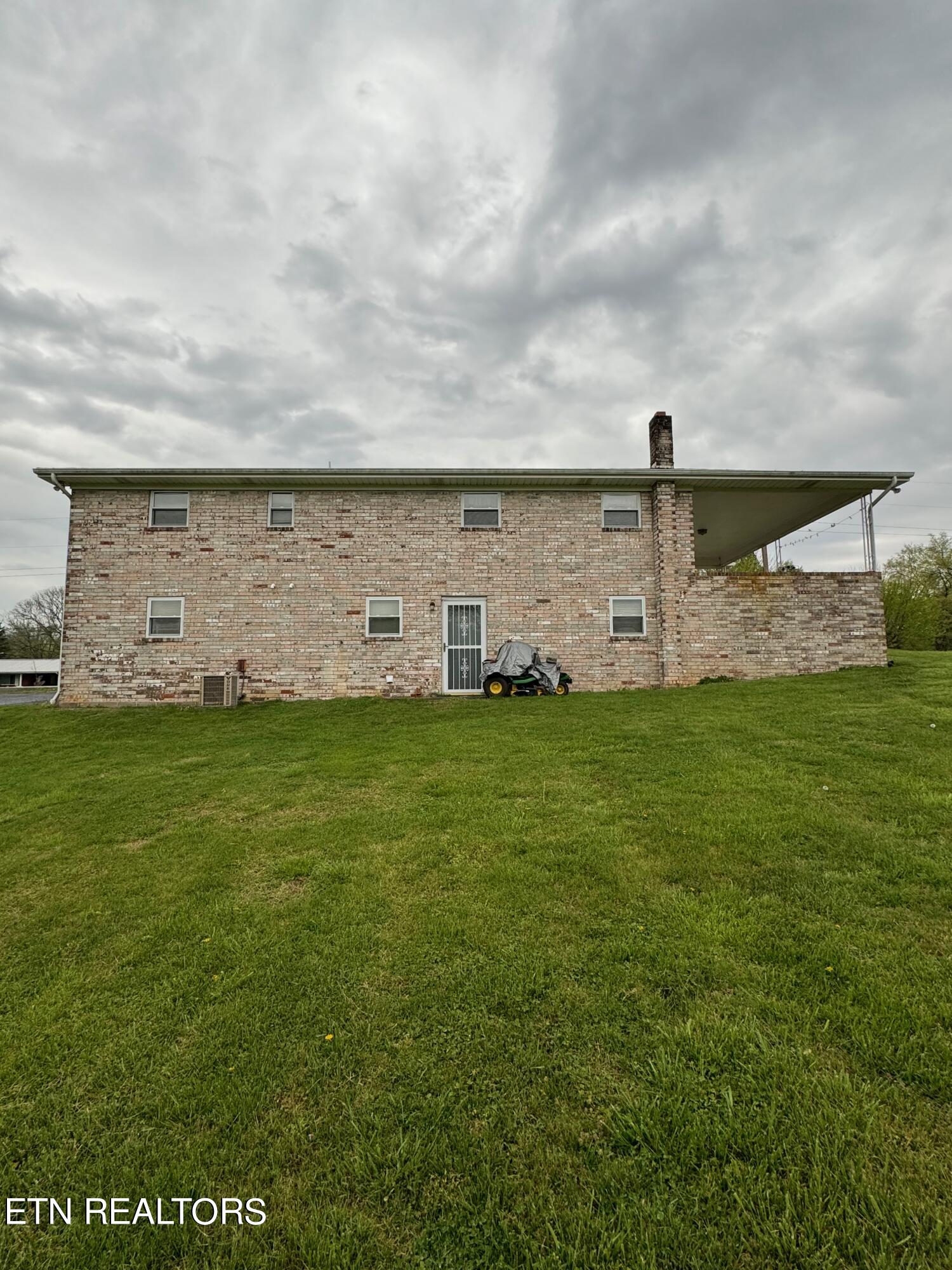 529 Vinson Drive Property Photo 11