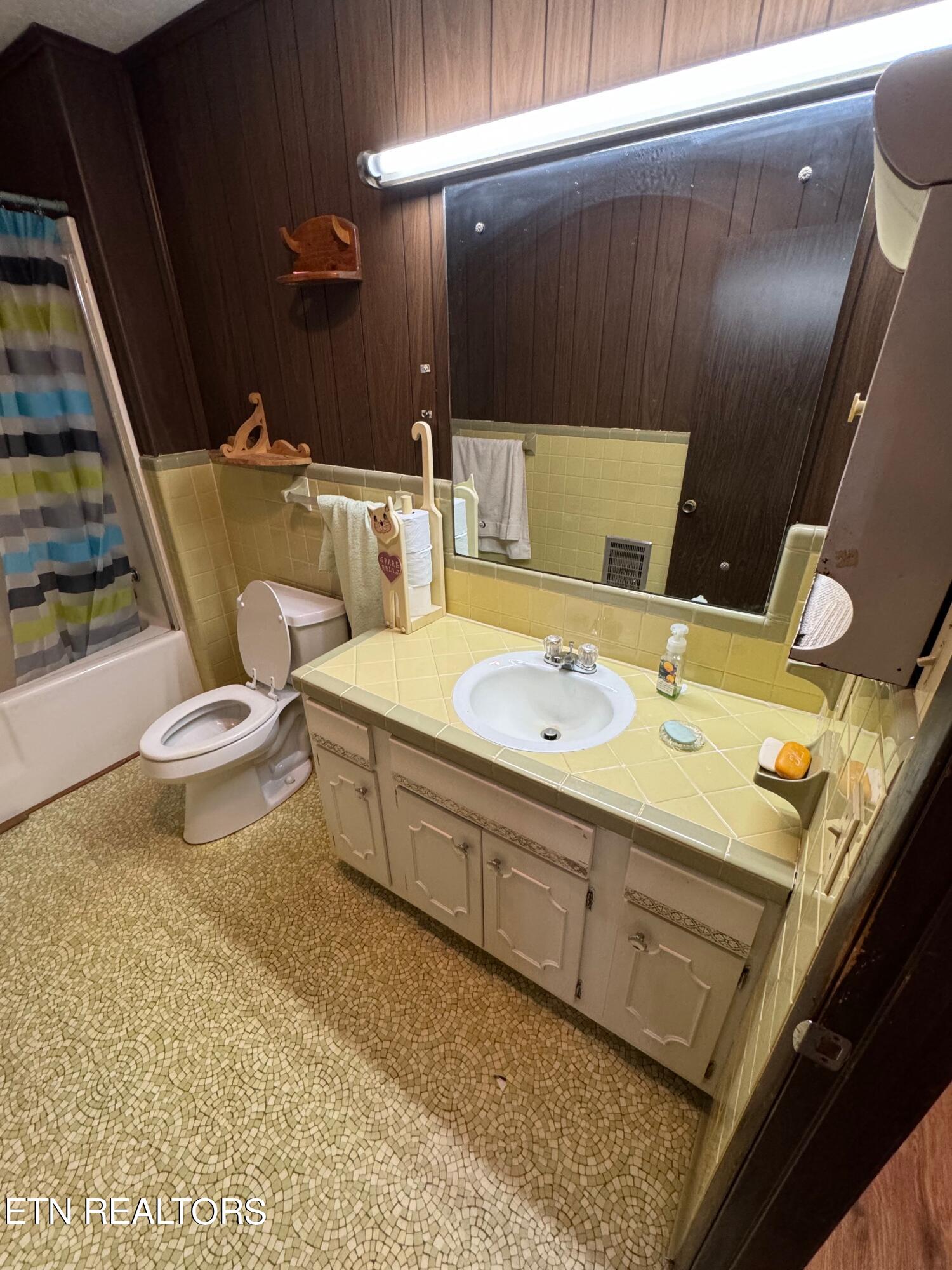 529 Vinson Drive Property Photo 22