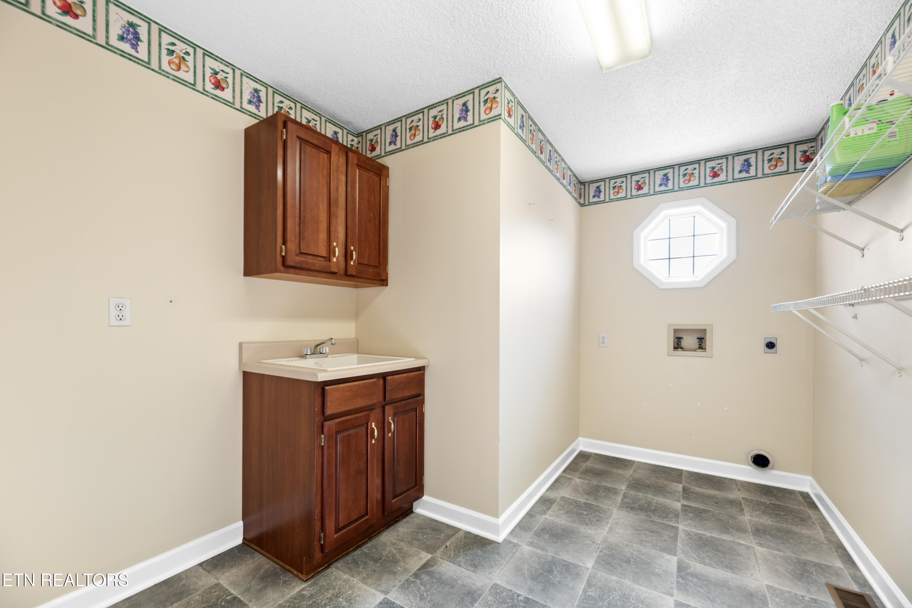 1244 River Oaks Drive Property Photo 25