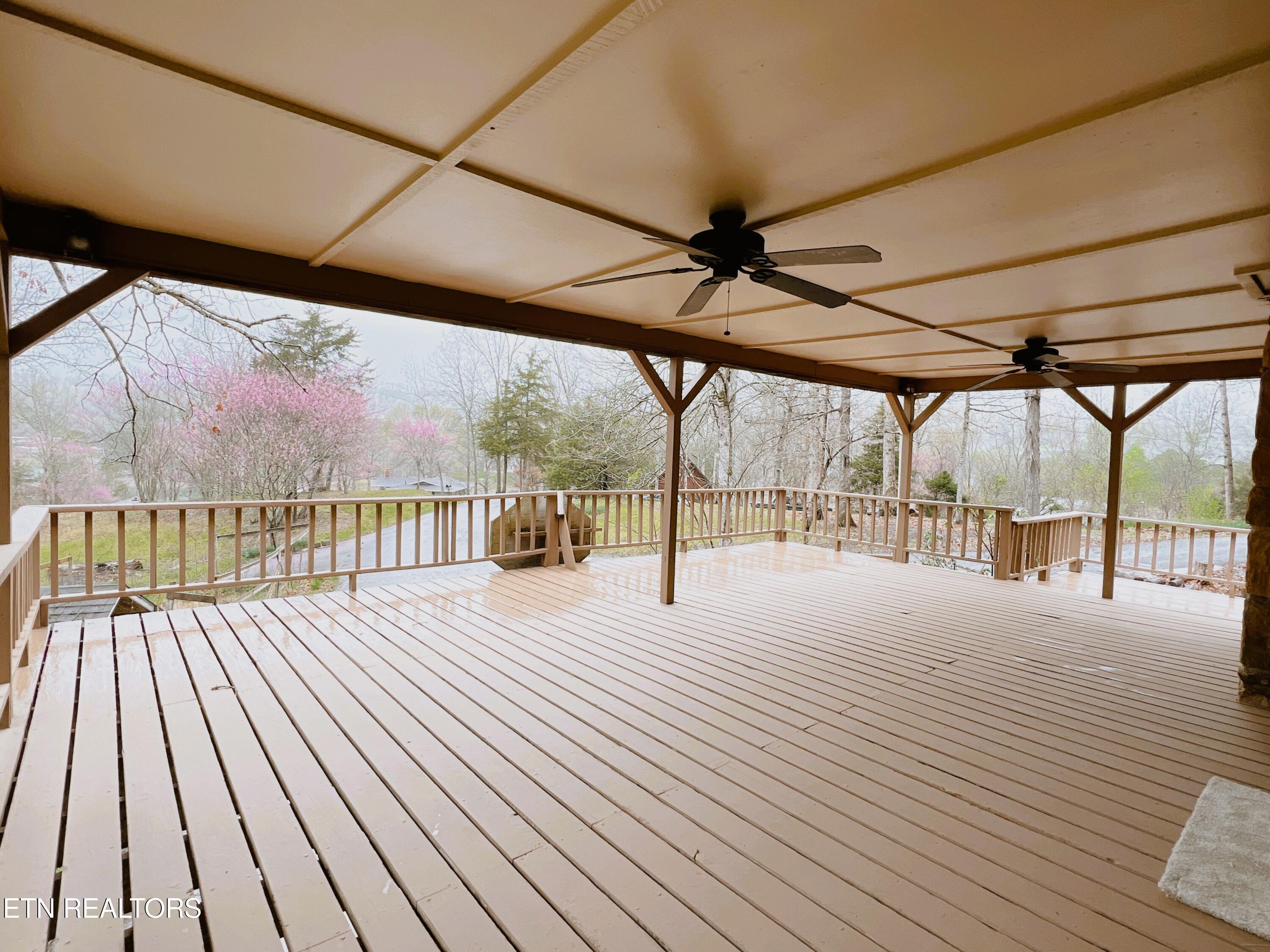 555 Lake Lane Property Photo 42