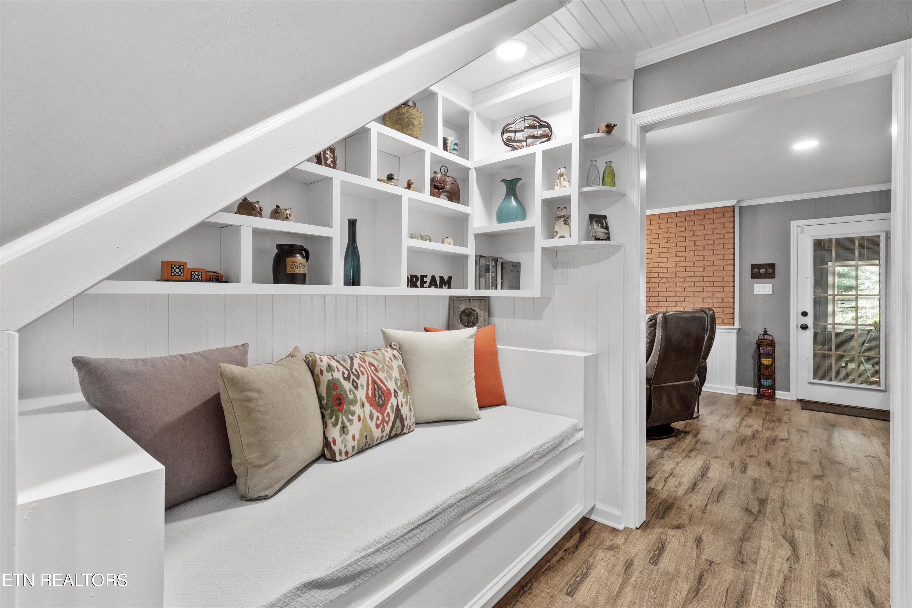 7816 Timber Glow Tr Property Photo 16